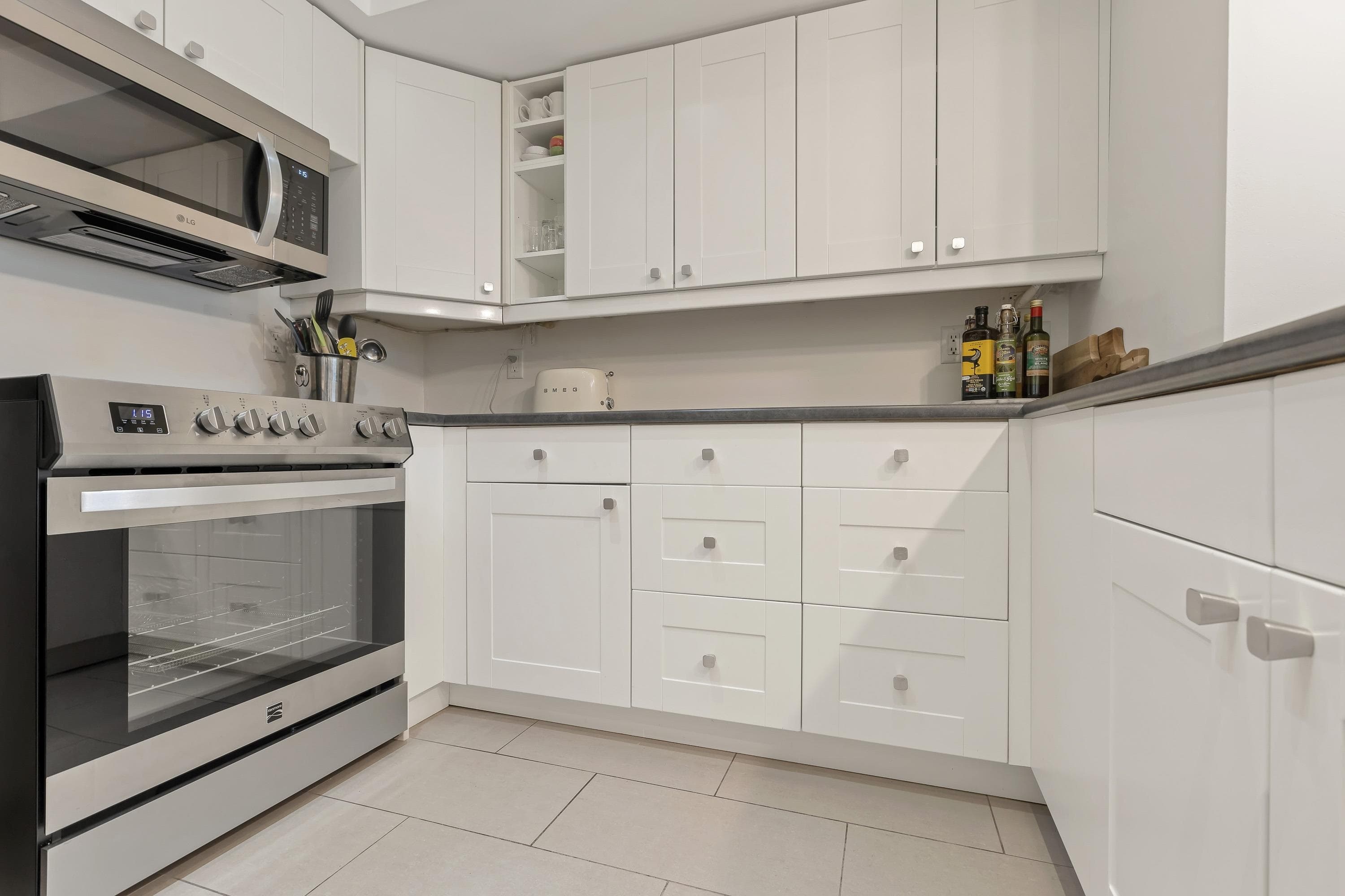 43 - 1140 Falcon Drive, Coquitlam, V3E 2K1 — photo 3