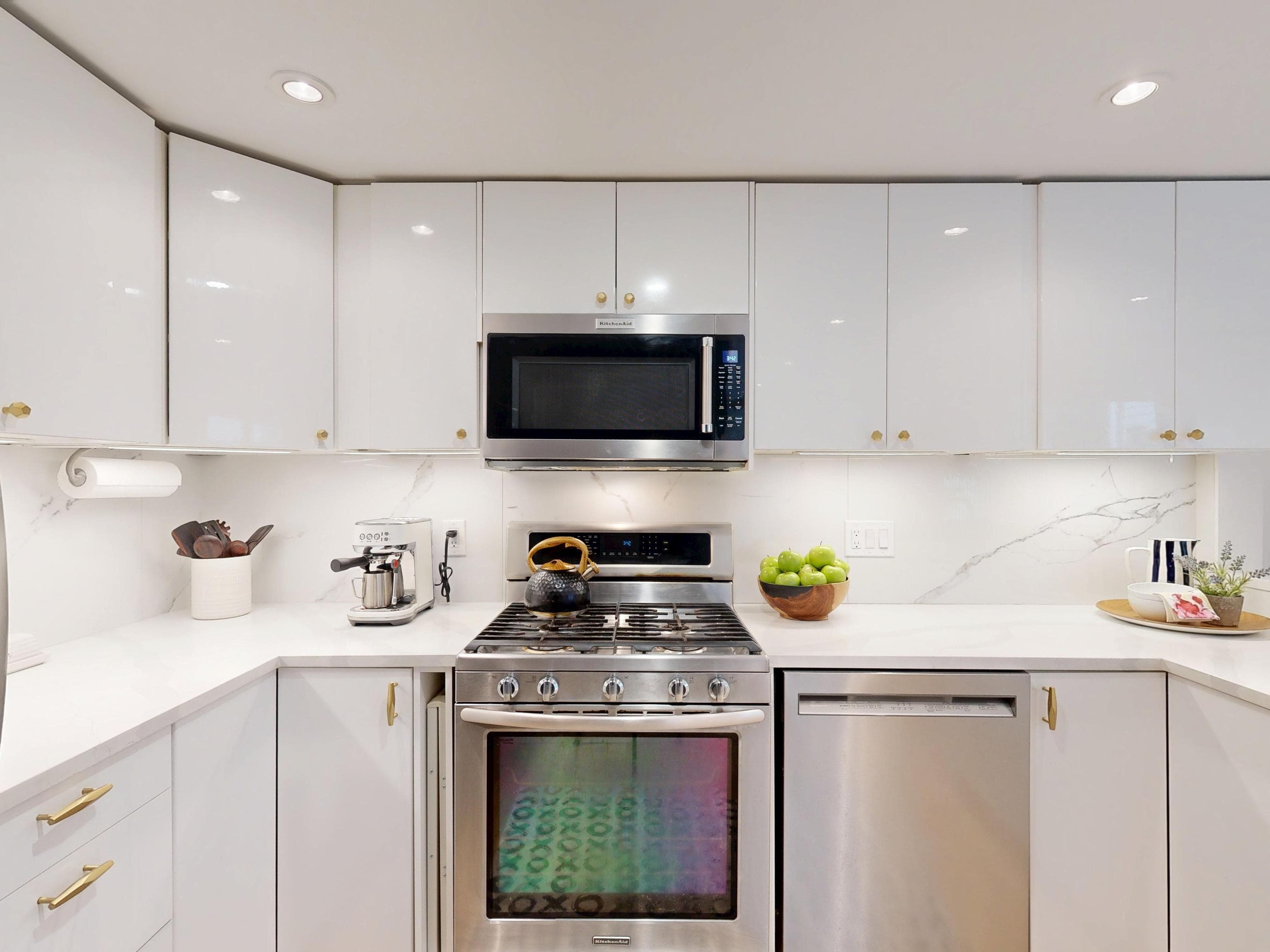 2409 W 5th Avenue, Vancouver, V6K 1S7 — photo 4