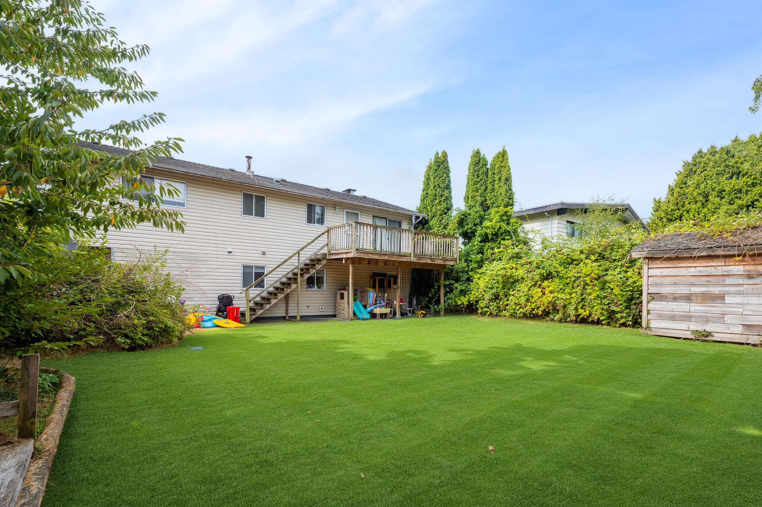 4851 Mclure Avenue, Richmond, V7C 4K1 — photo 3