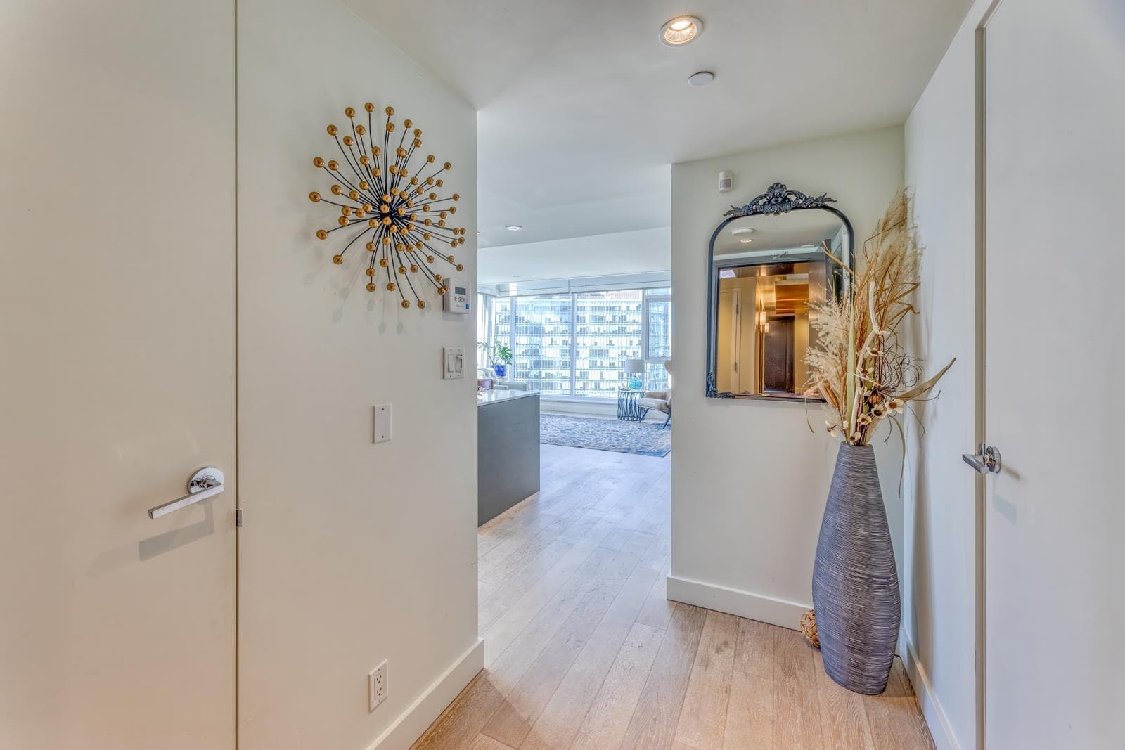 1704 - 1499 W Pender Street, Vancouver, V6G 0A7 — photo 3