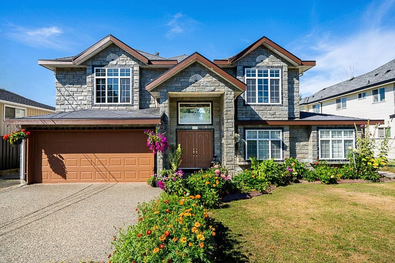 12967 106a Avenue, Surrey, V3T 2E3 — photo 1