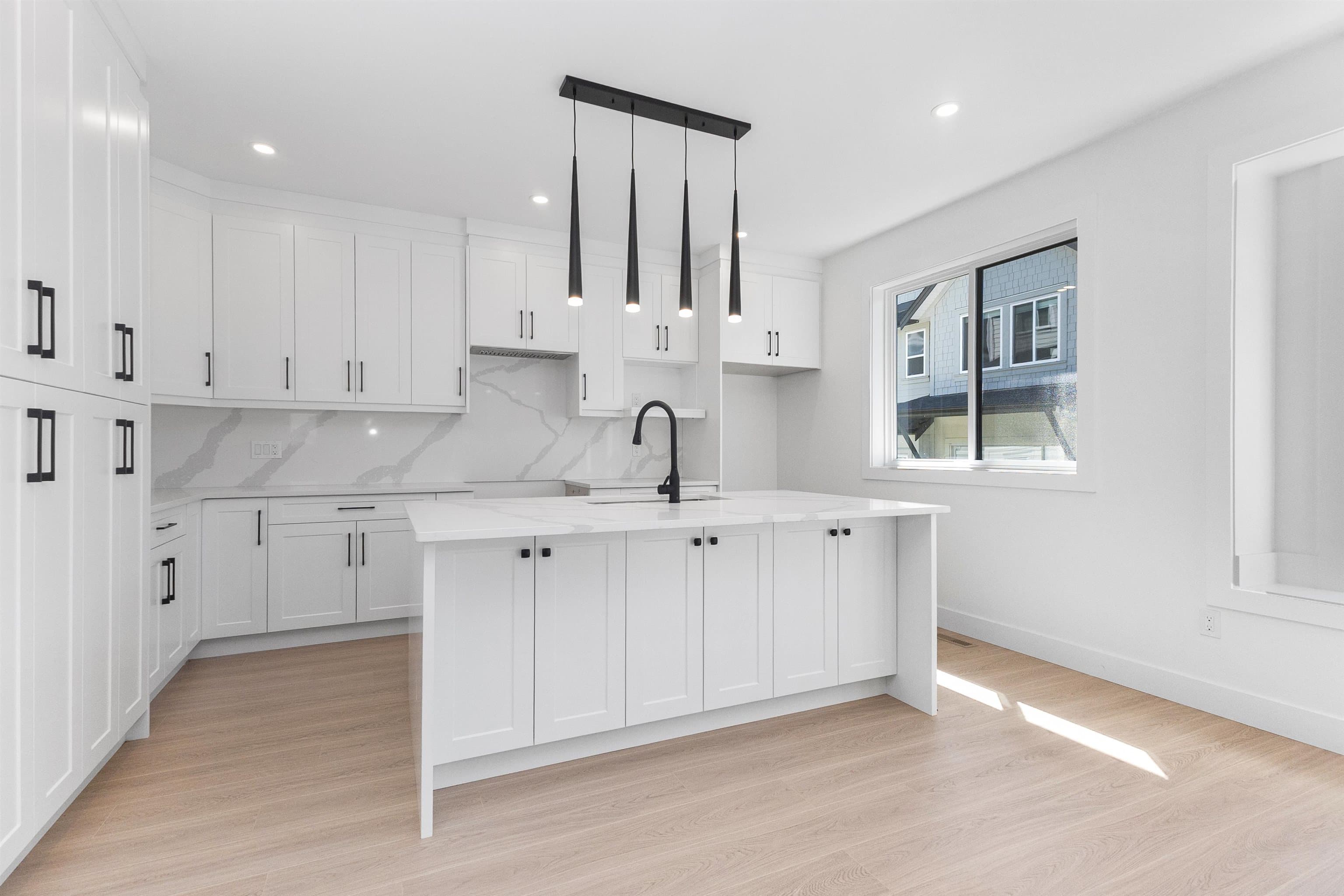 35 - 4217 Old Clayburn Road, Abbotsford, V3G 1L5 — photo 4