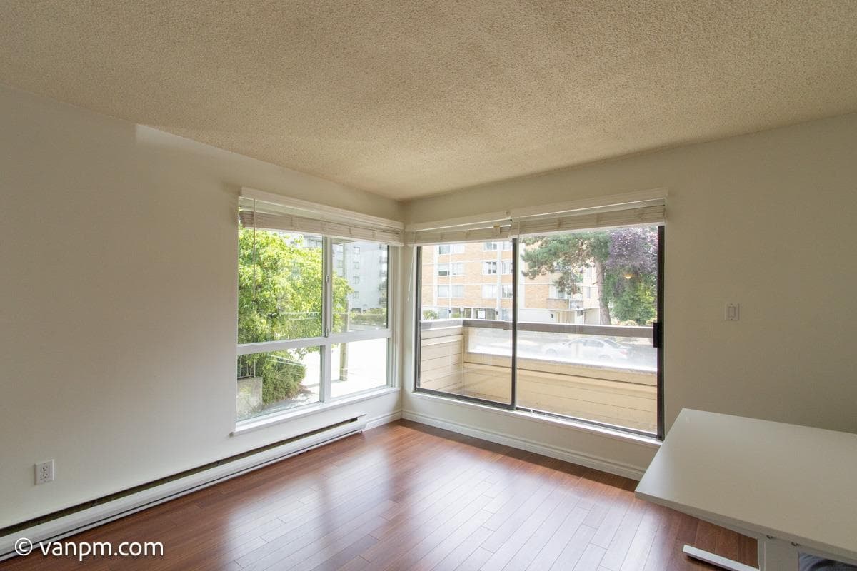 208 - 1363 Clyde Avenue, West Vancouver, V7T 2W9 — photo 3