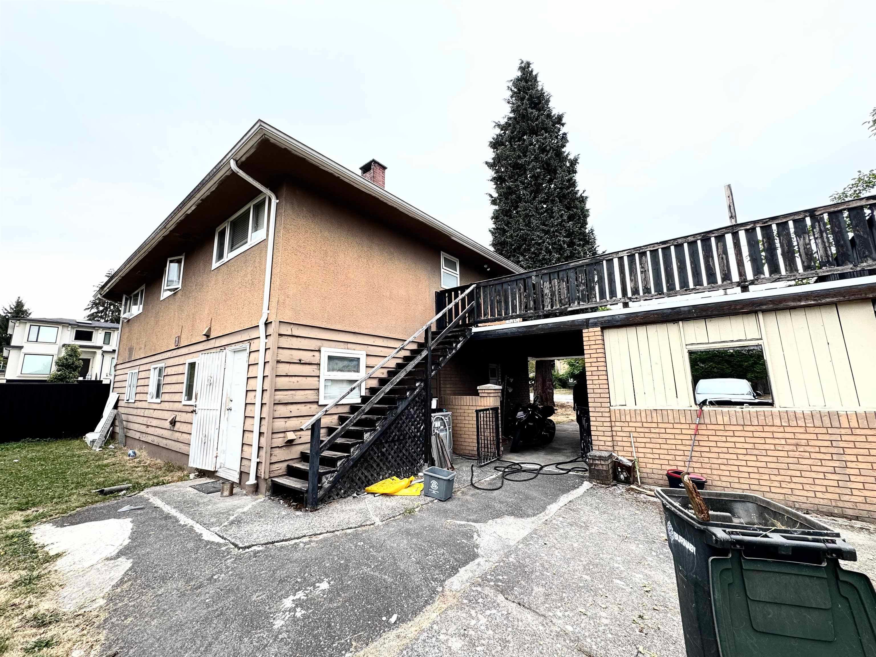 1305 Kensington Avenue, Burnaby, V5B 4C2 — photo 4