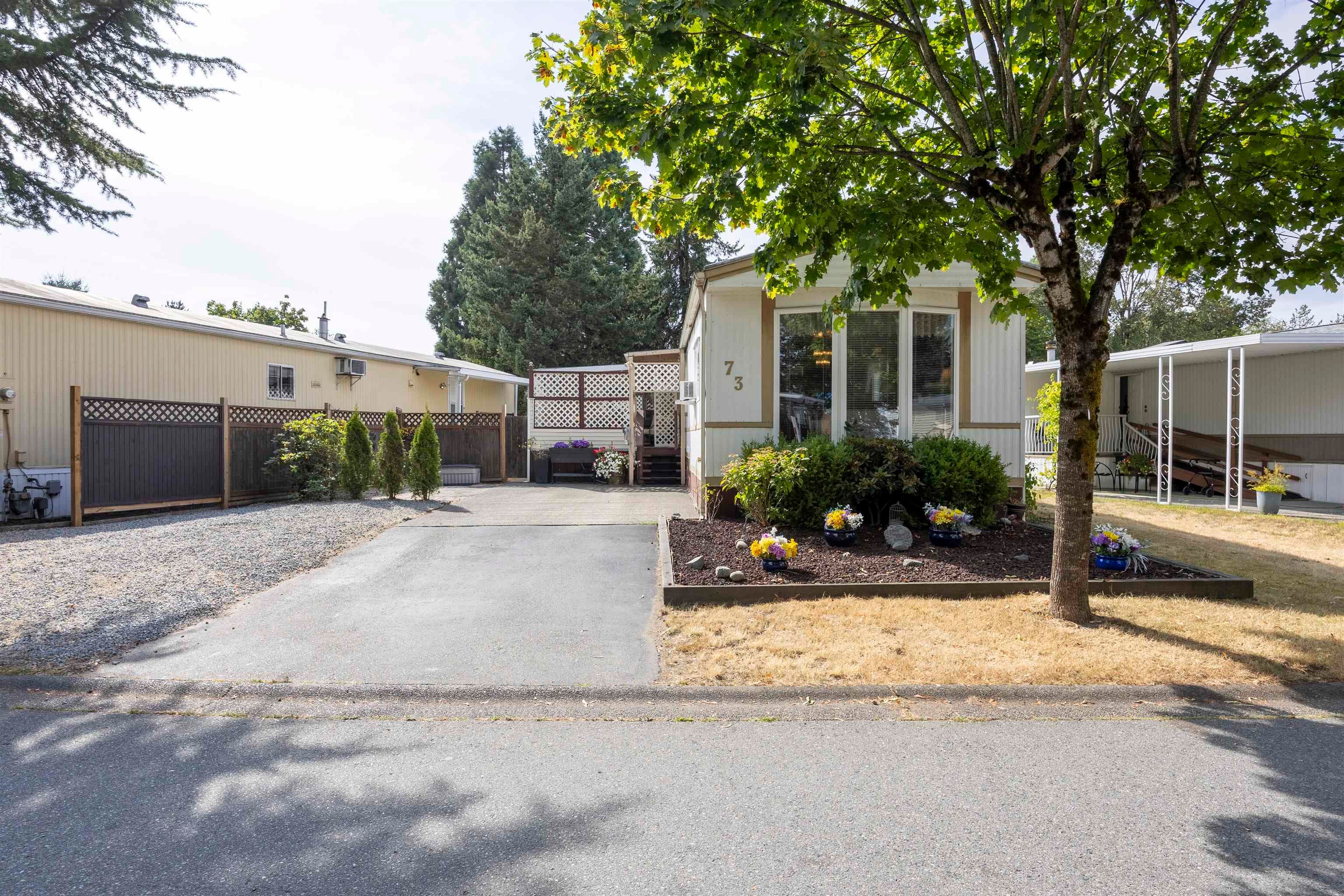 73 - 145 King Edward Street, Coquitlam, V3K 6L6 — photo 2
