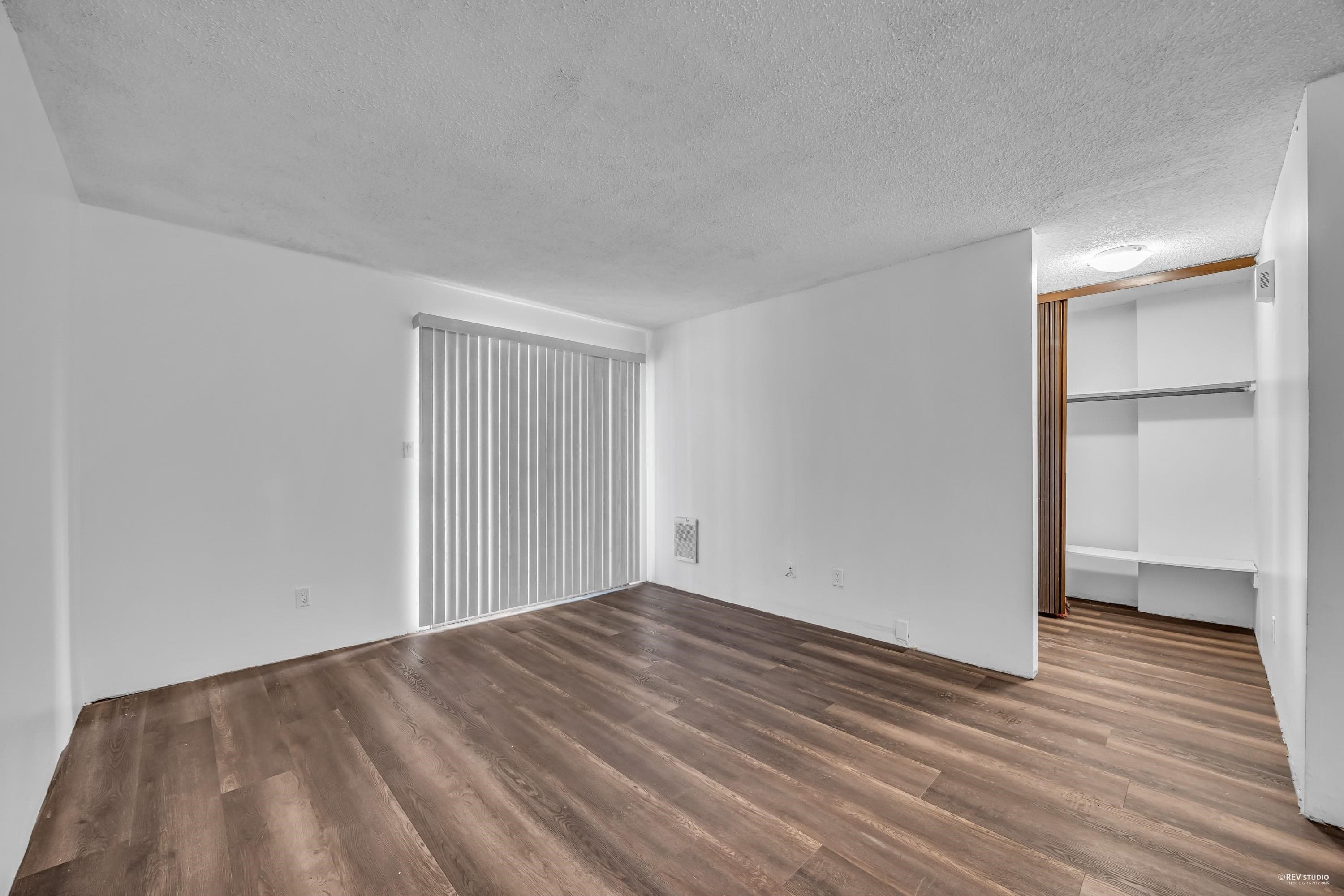 10580 Holly Park Lane, Surrey, V3R 6X9 — photo 2