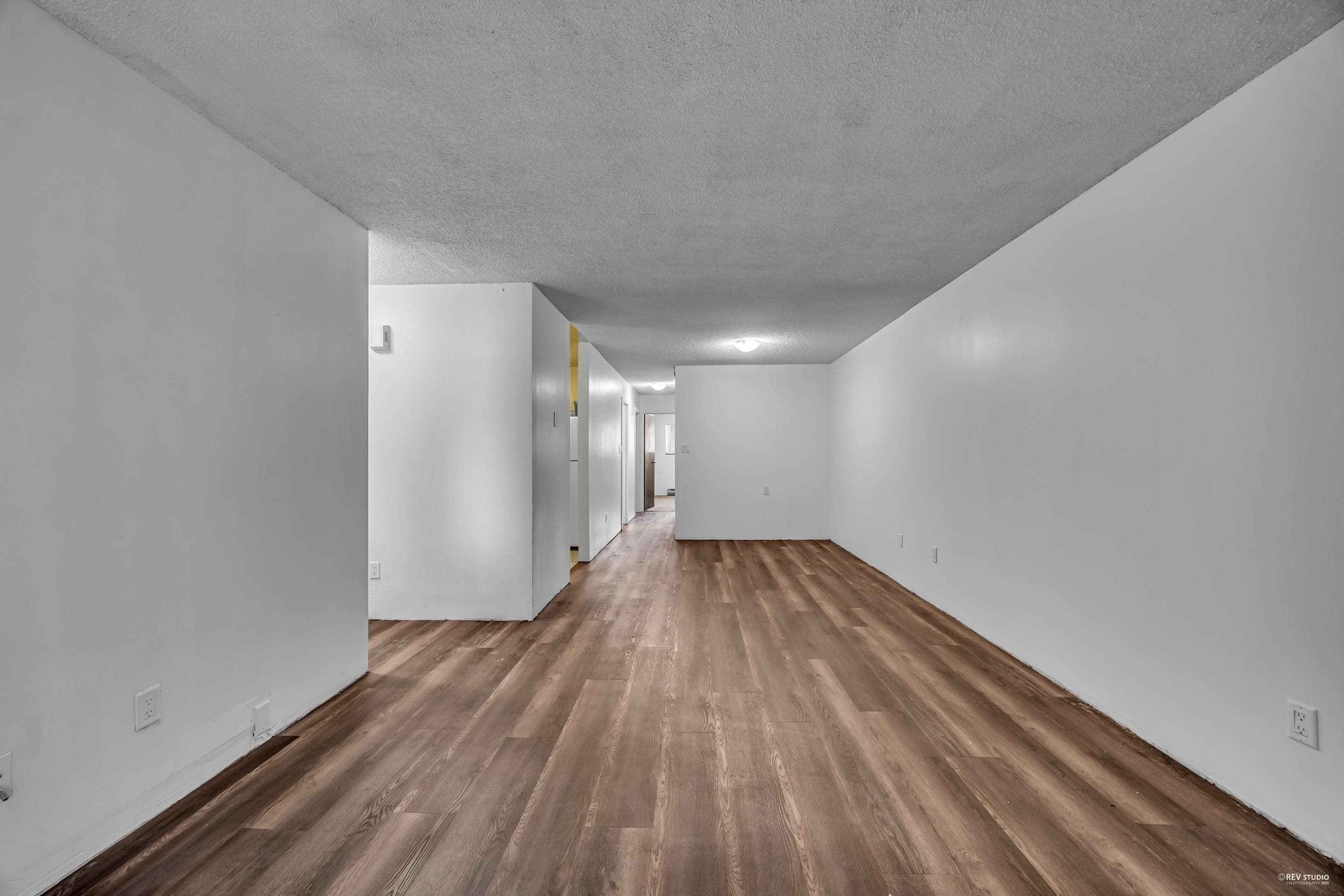 10580 Holly Park Lane, Surrey, V3R 6X9 — photo 5