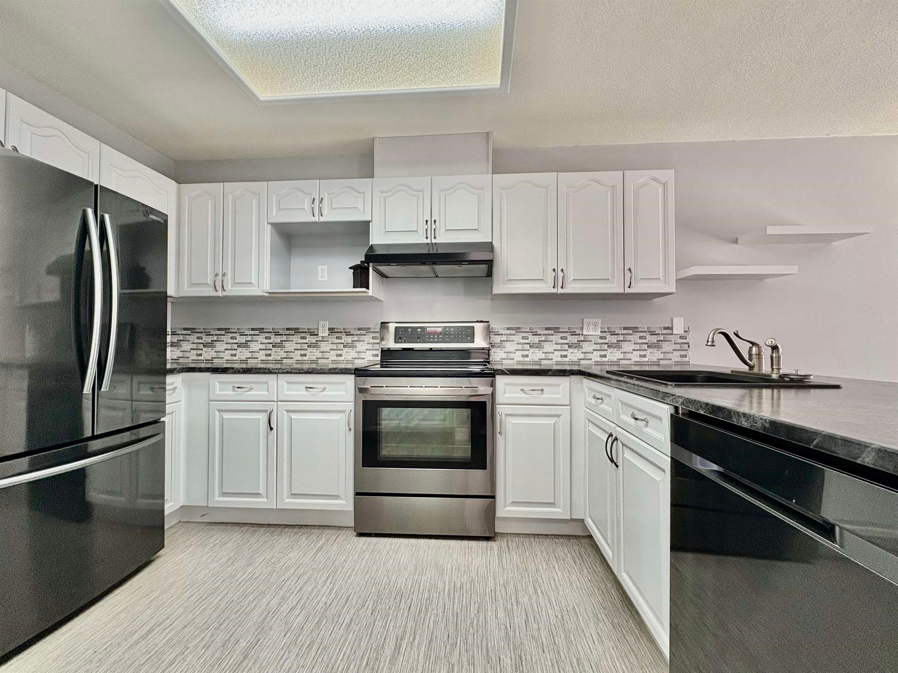 22 - 8533 Broadway Street, Chilliwack, V2P 5V4 — photo 4