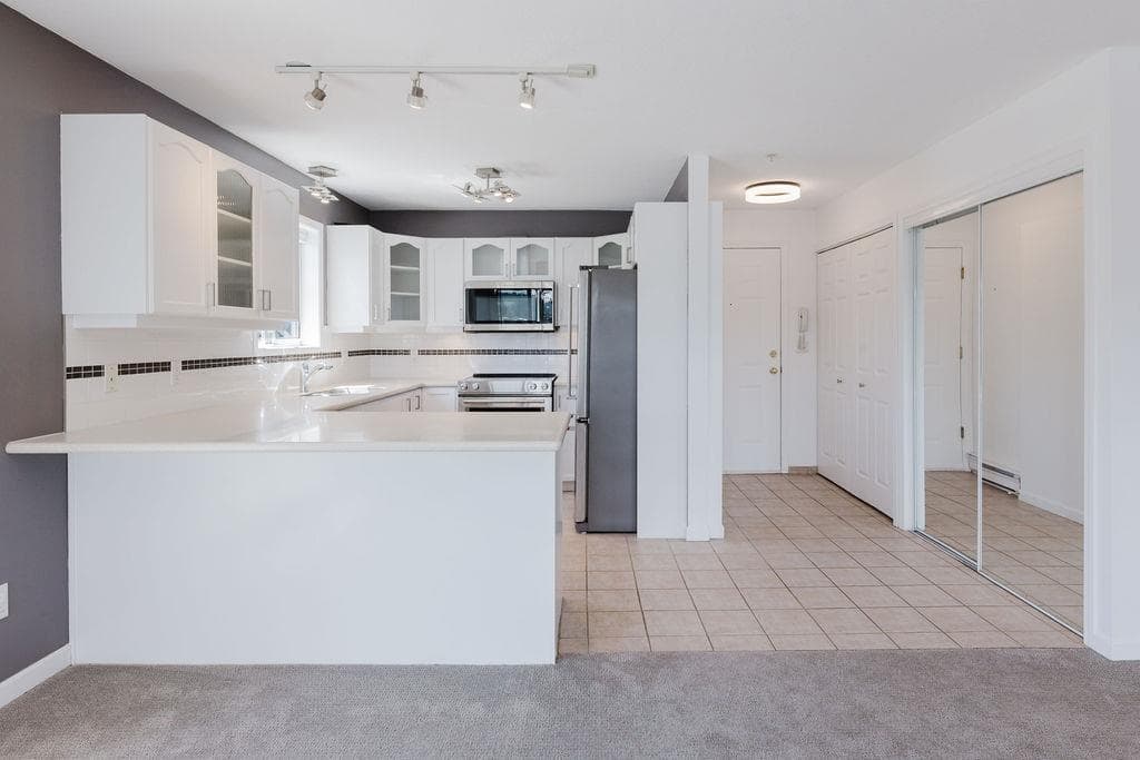 6 - 291 Periwinkle Lane, Gibsons, V0N 1V0 — photo 4