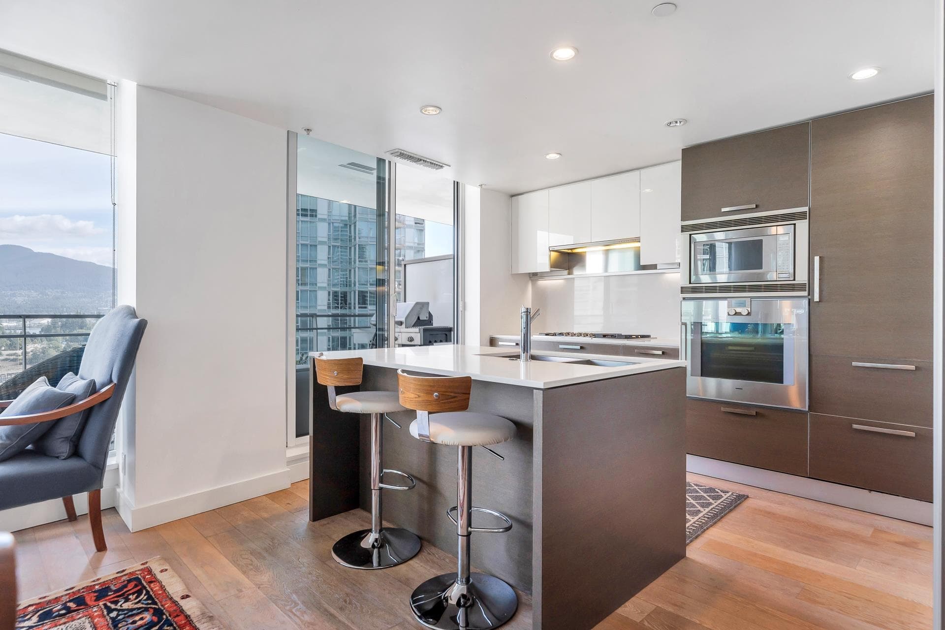 1601 - 1499 W Pender Street, Vancouver, V6G 0A7 — photo 4