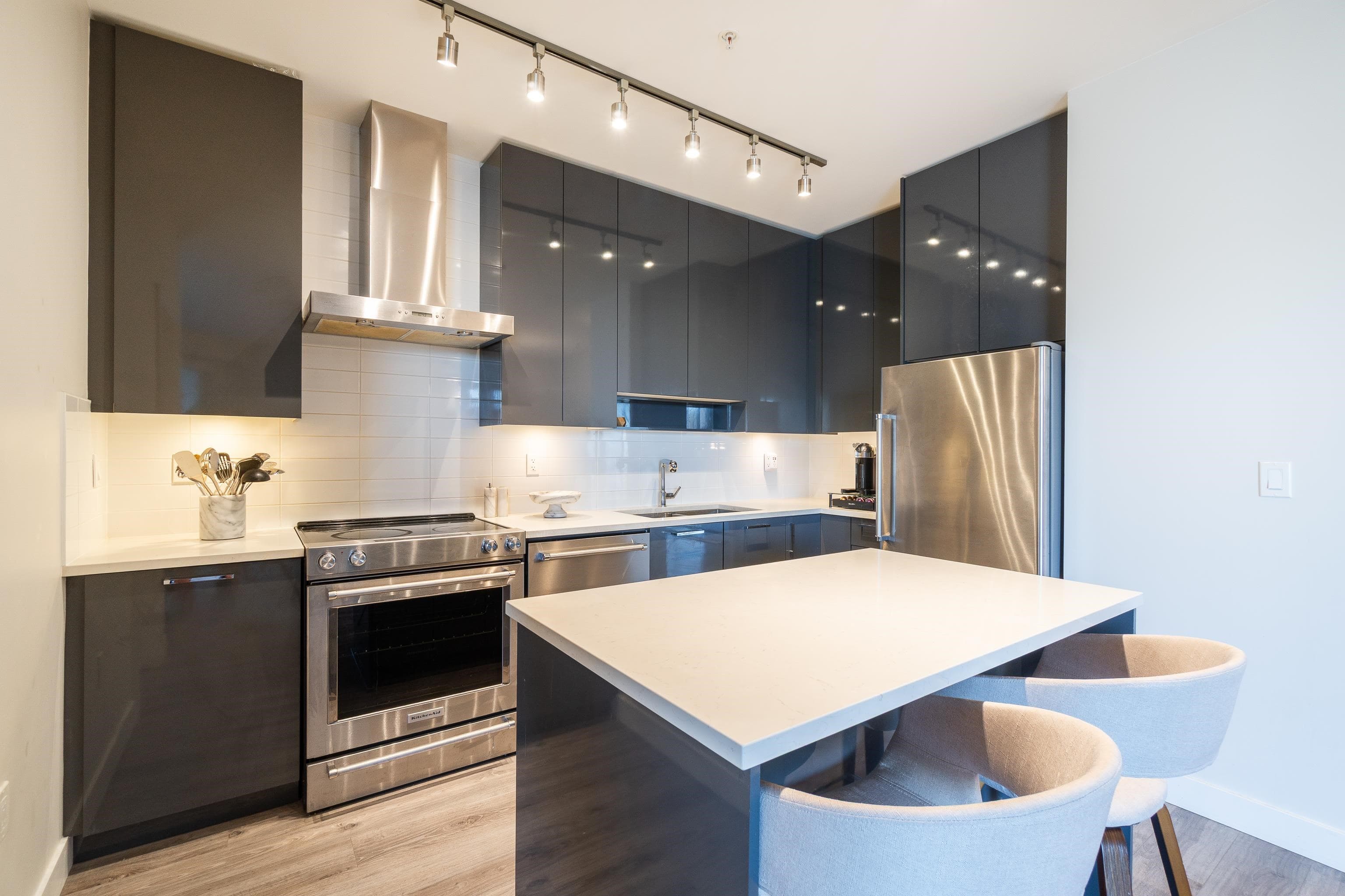 303 - 1768 Gilmore Avenue, Burnaby, V5C 0L4 — photo 4