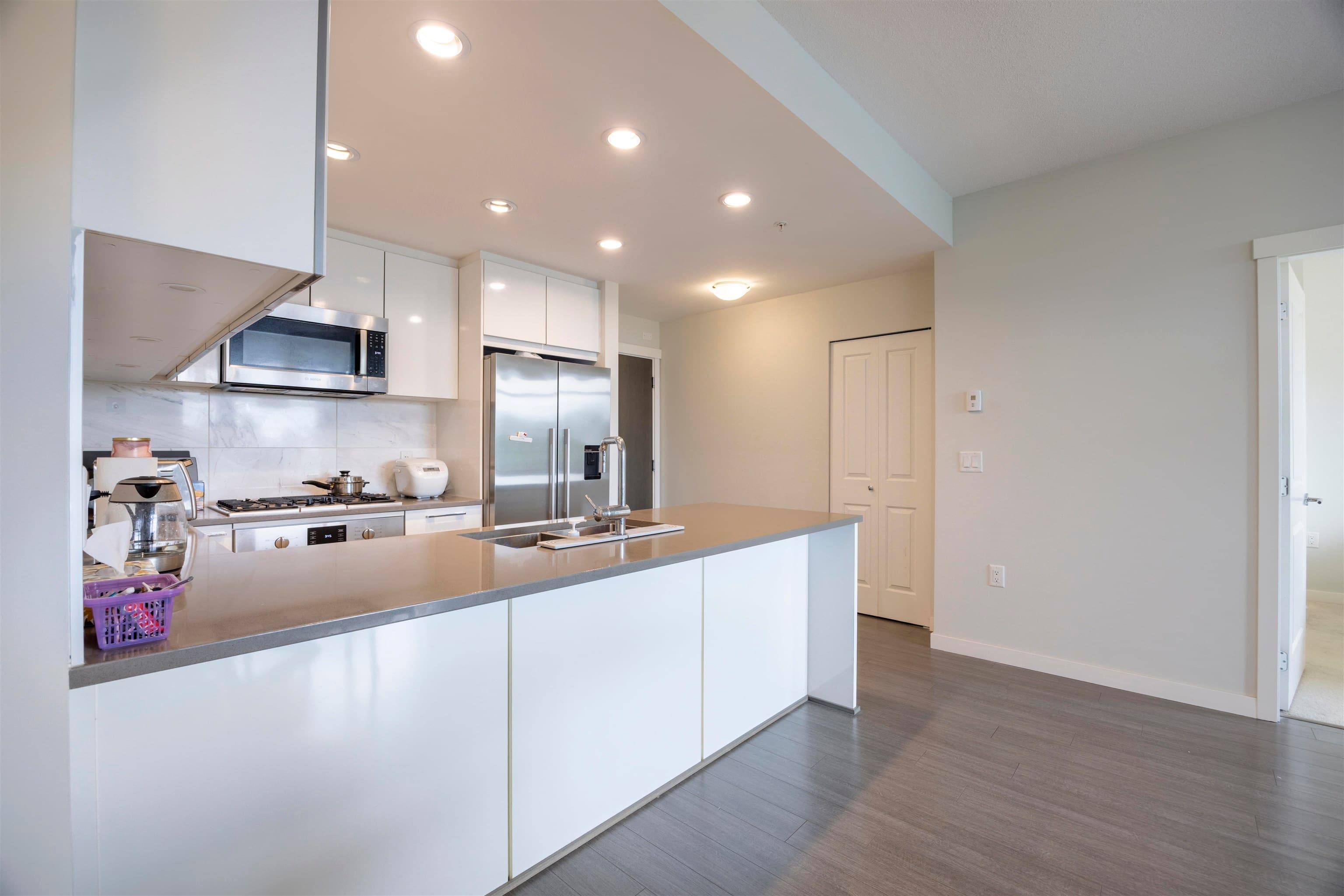 406 - 3263 Pierview Crescent, Vancouver, V5S 0C3 — photo 4