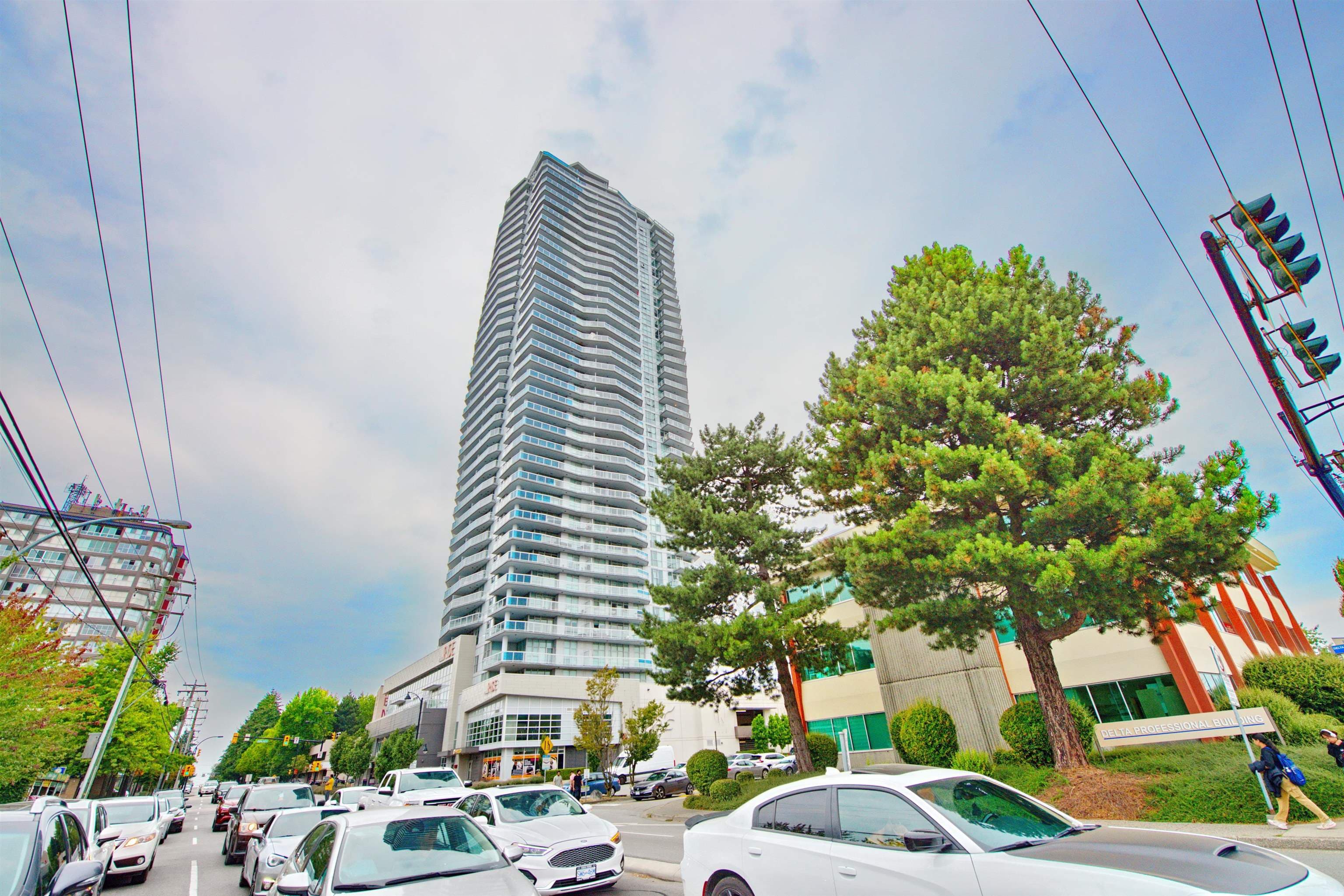 703 - 11967 80 Avenue, Delta — sold