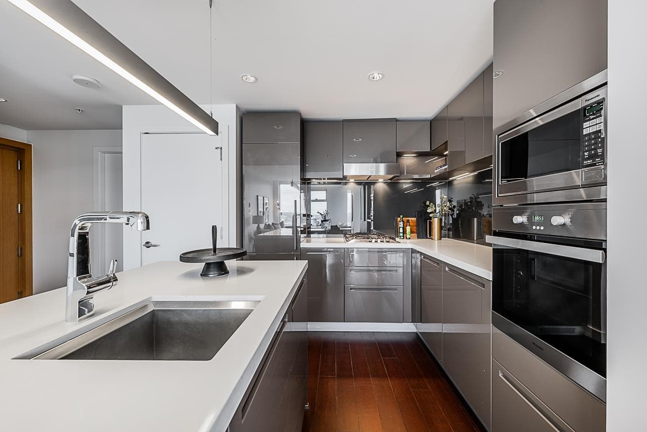 3309 - 777 Richards Street, Vancouver, V6B 0M6 — photo 5