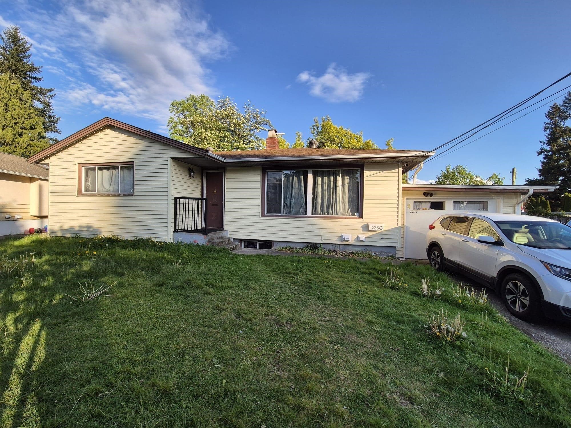 2280 Alexander Crescent, Abbotsford, V2S 3W4 — photo 1