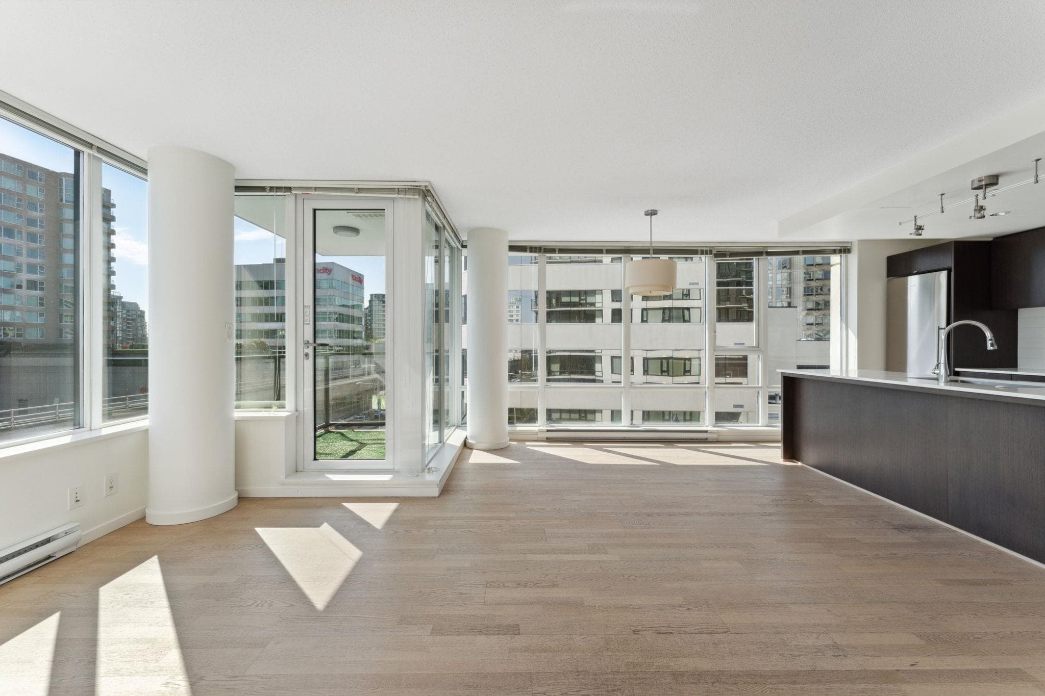 713 - 7988 Ackroyd Road, Richmond, V6X 0K6 — photo 3