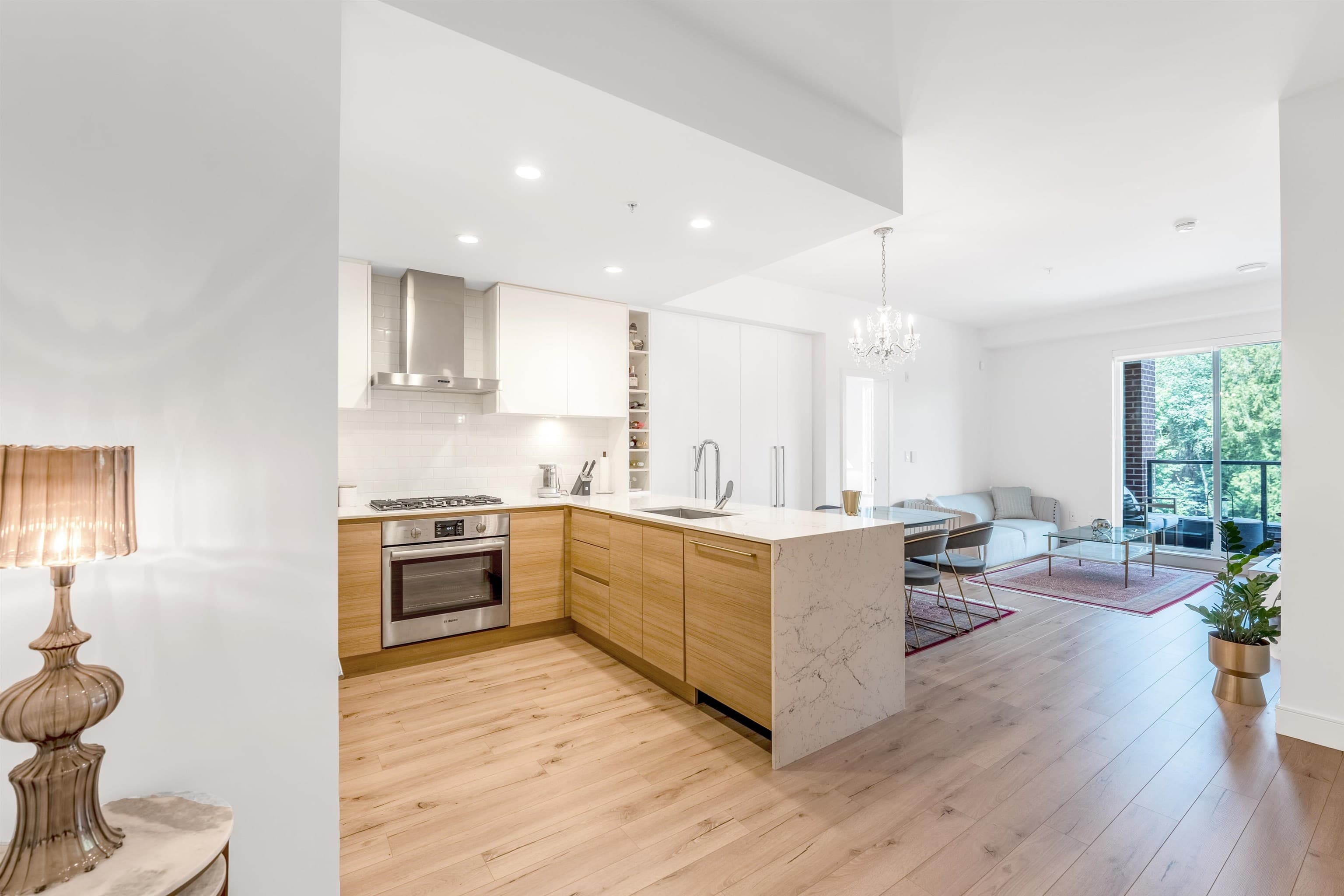 319 - 55 Klahanie Drive, Port Moody, V3H 0M9 — photo 2