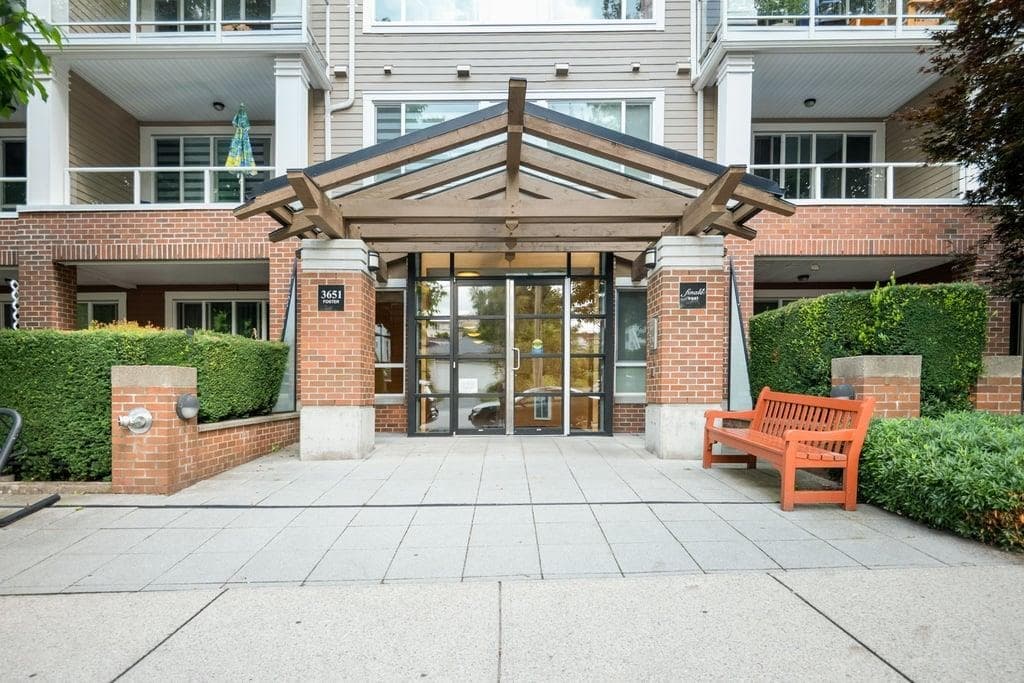 108 - 3651 Foster Avenue, Vancouver, V5R 0A2 — photo 3