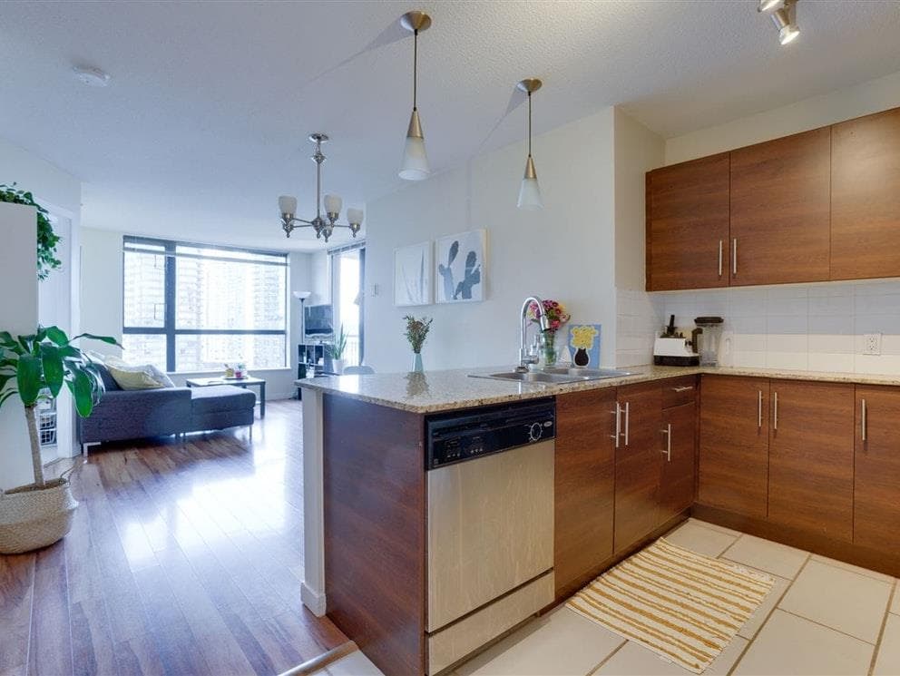 504 - 814 Royal Avenue, New Westminster, V3M 1J9 — photo 3