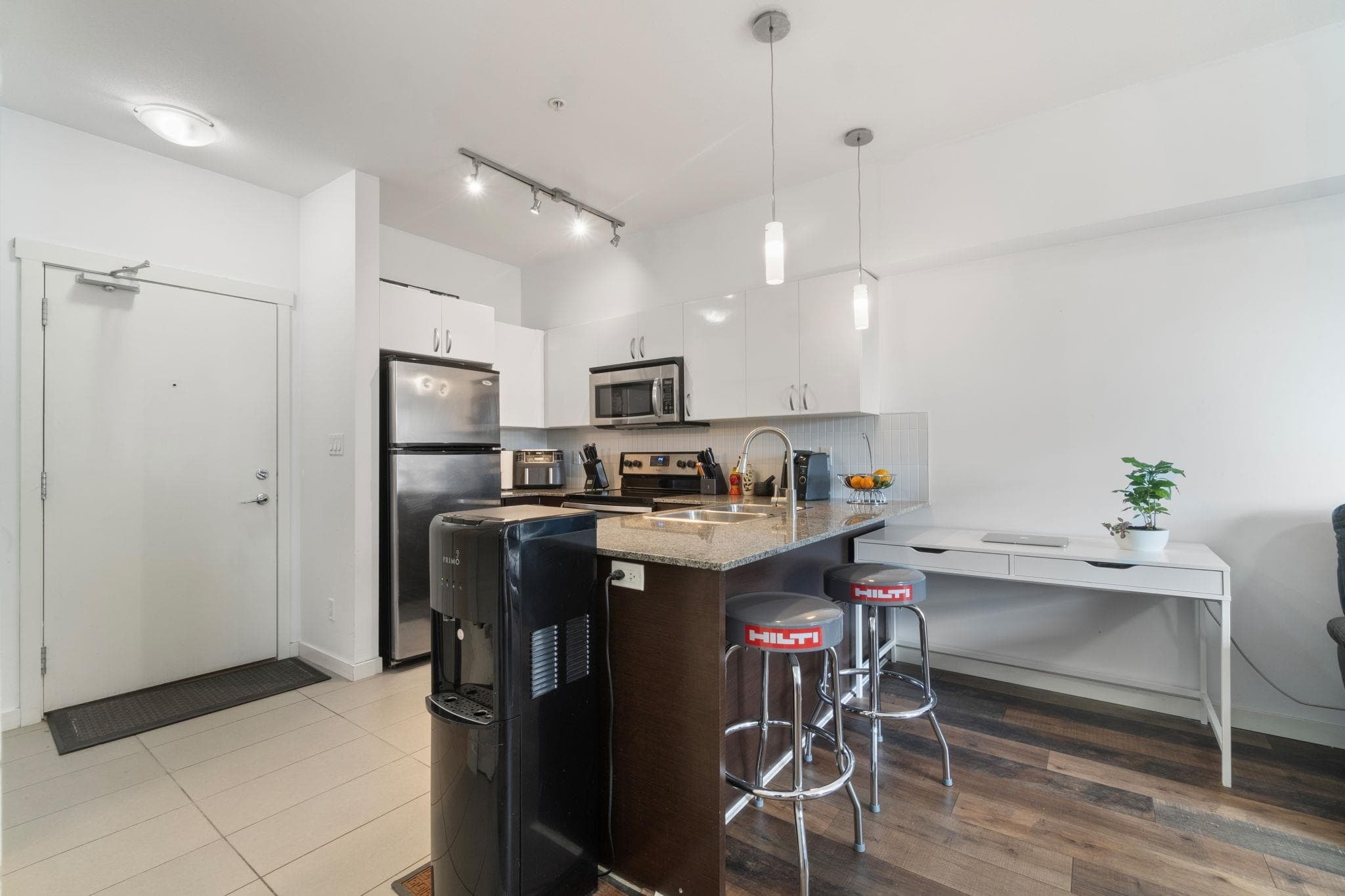 322 - 13728 108 Avenue, Surrey, V3T 0G2 — photo 2