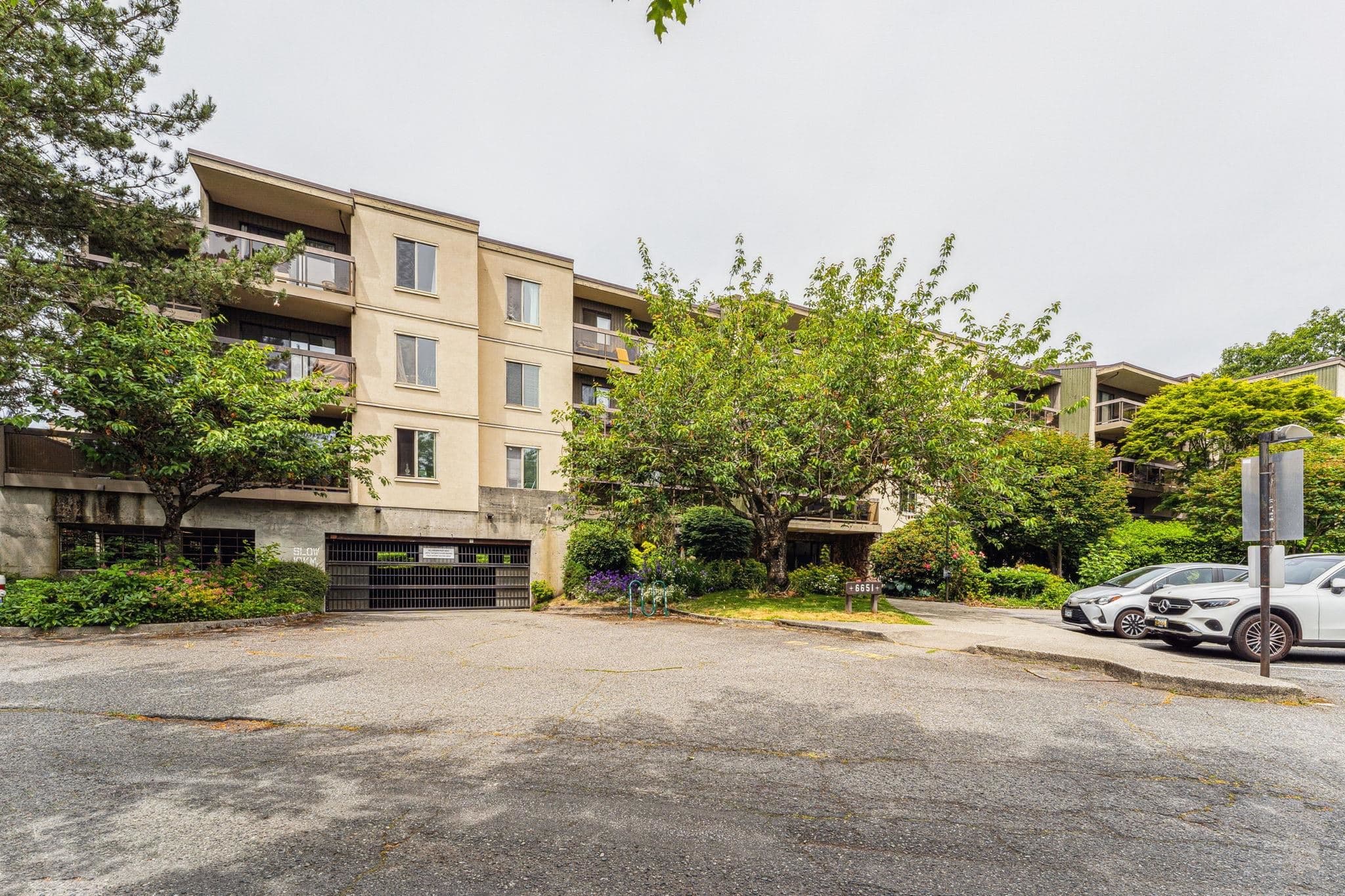 212 - 6651 Lynas Lane, Richmond, V7C 3K8 — photo 2