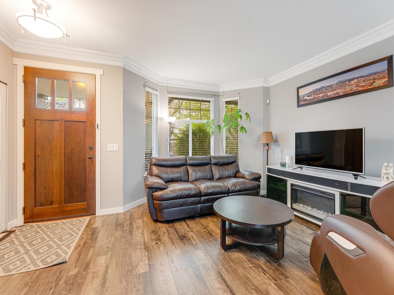 18529 67a Avenue, Surrey, V3S 9B5 — photo 4
