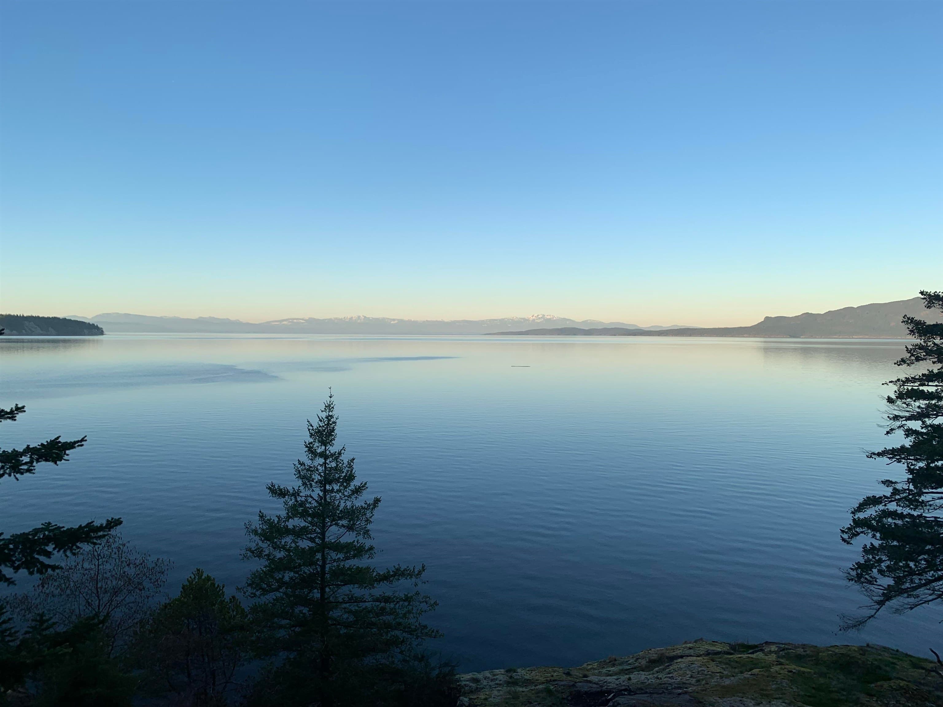 10881 Sunshine Coast Highway, Halfmoon Bay, V7Z 1B8 — photo 2