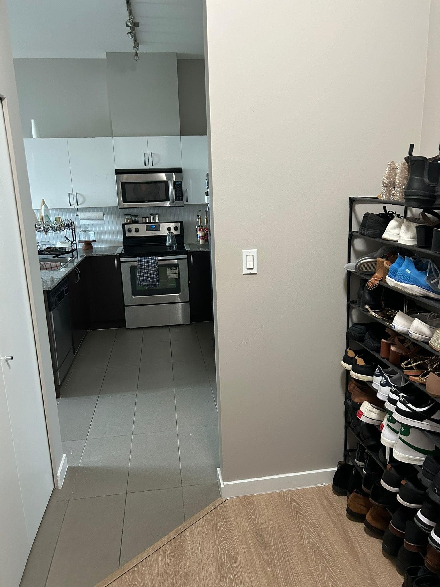 207 - 5605 Hampton Place, Vancouver, V6T 2H1 — photo 3