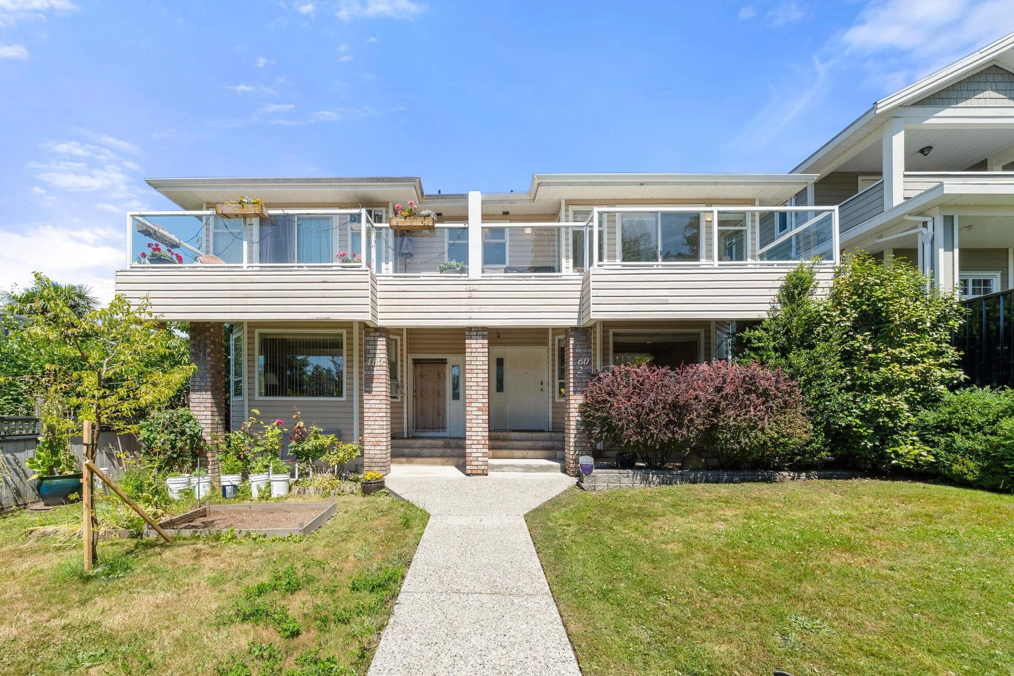 2 - 460 W 6th Street, North Vancouver