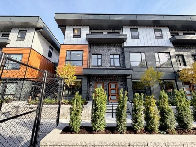 4 - 20932 83 Avenue, Langley, V0V 0V0 — photo 1