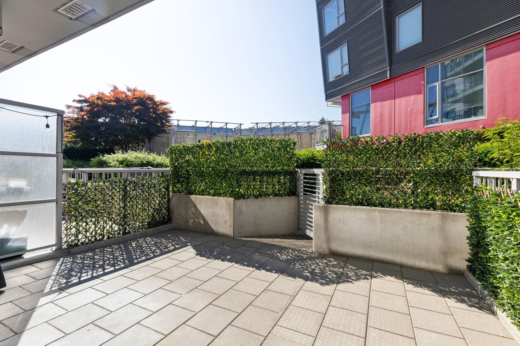 215 - 384 E 1st Avenue, Vancouver, V5T 0G5 — photo 3