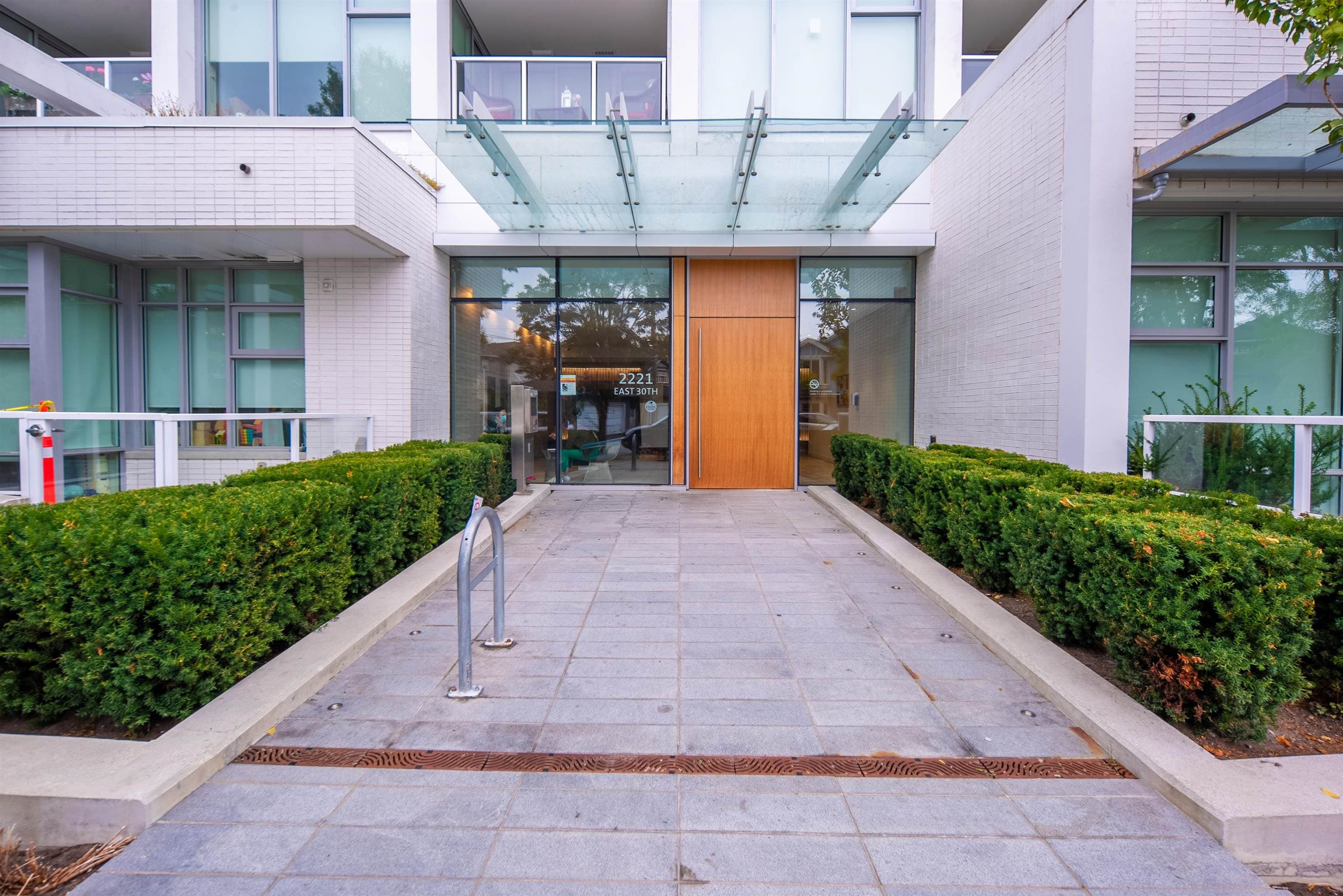 1709 - 2221 E 30 Avenue, Vancouver, V5N 0G6 — photo 3
