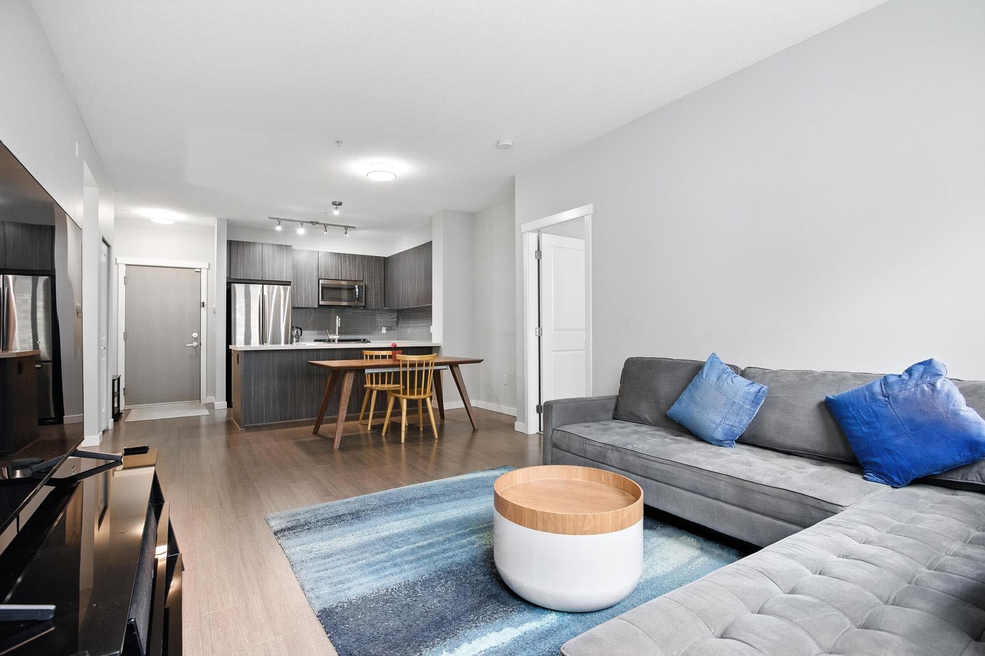 104 - 607 Cottonwood Avenue, Coquitlam, V3J 0H1 — photo 5