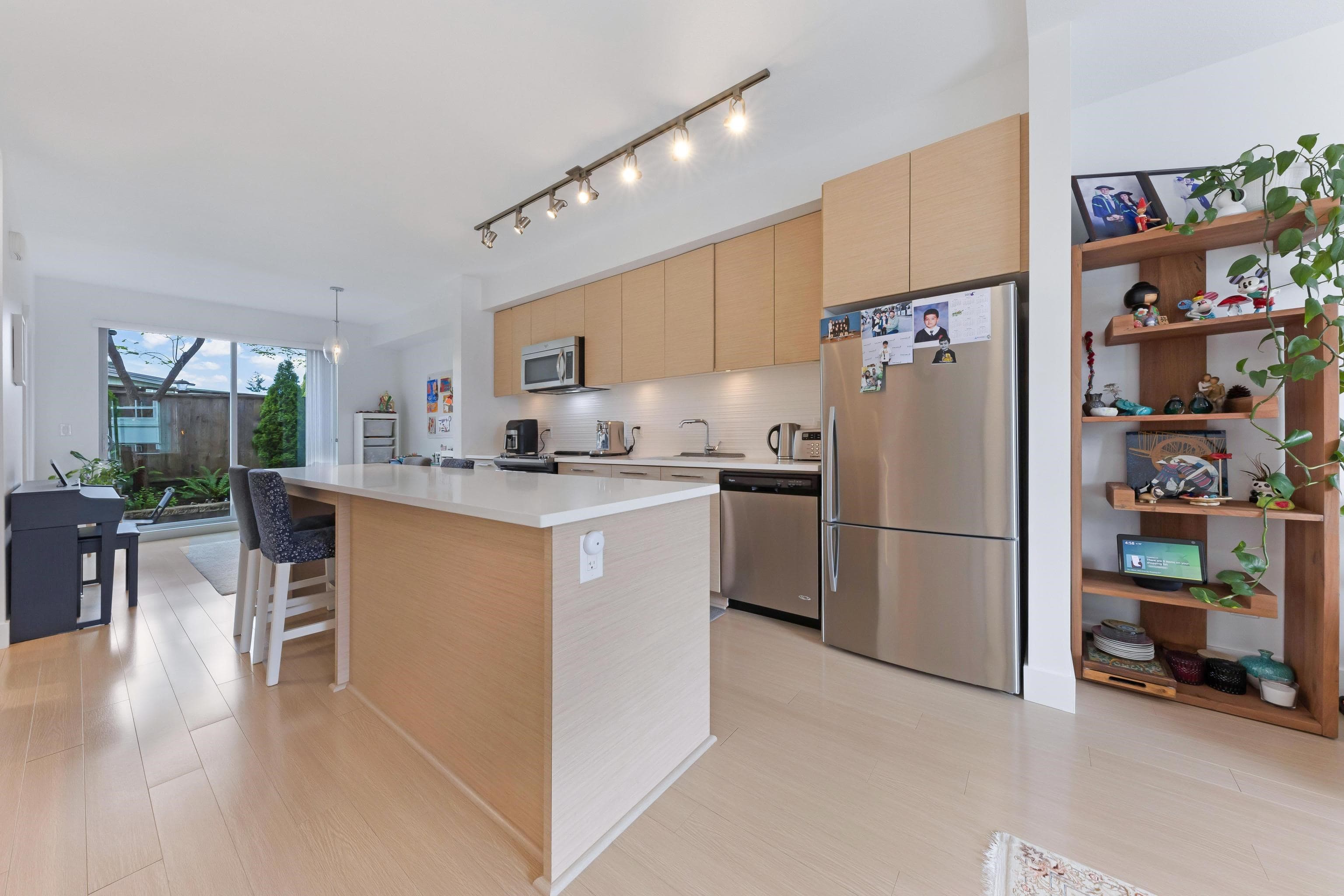 13 - 909 Clarke Road, Port Moody, V3H 1L6 — photo 5
