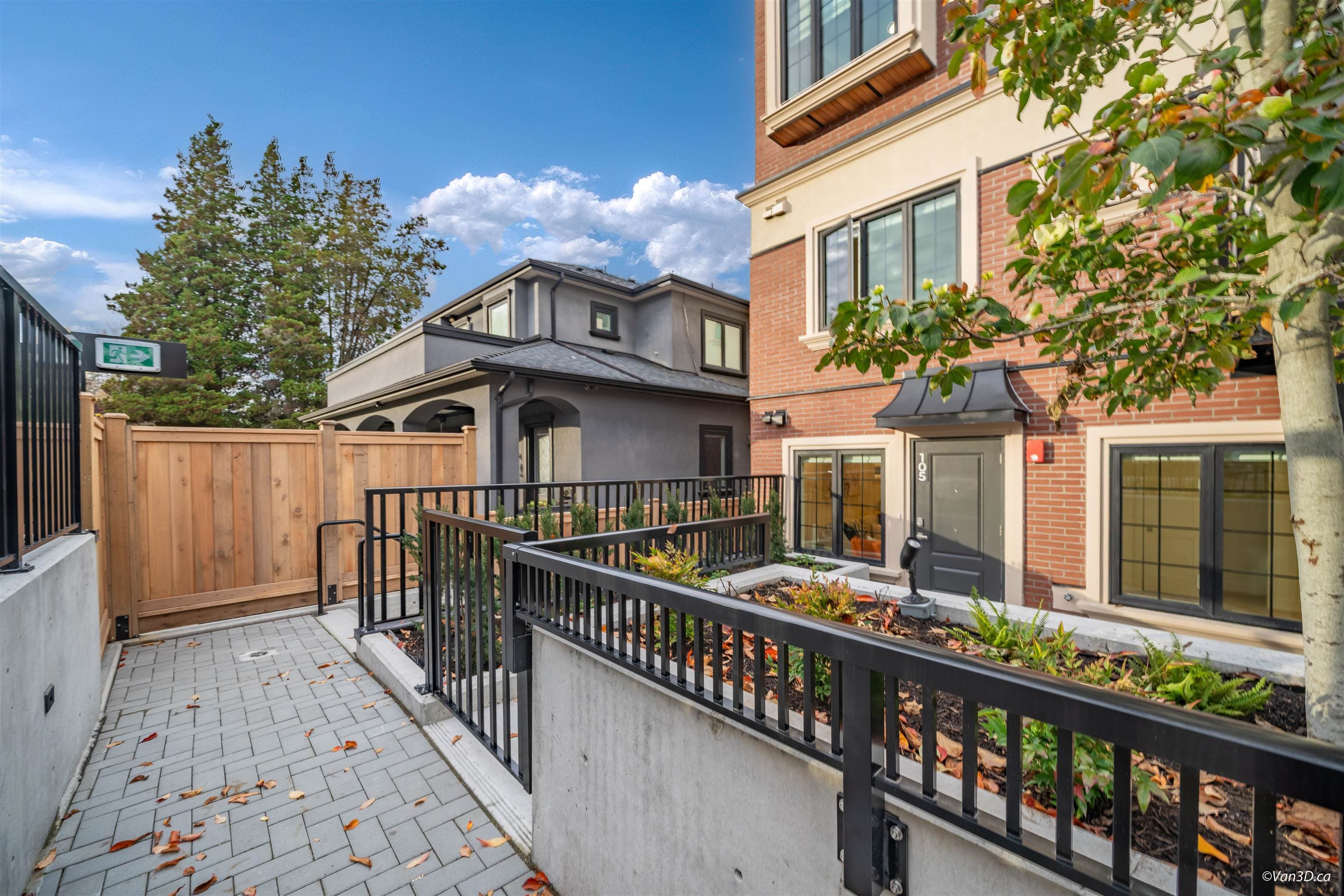 105 - 918 W 32nd Avenue, Vancouver, V5Z 2K2 — photo 4