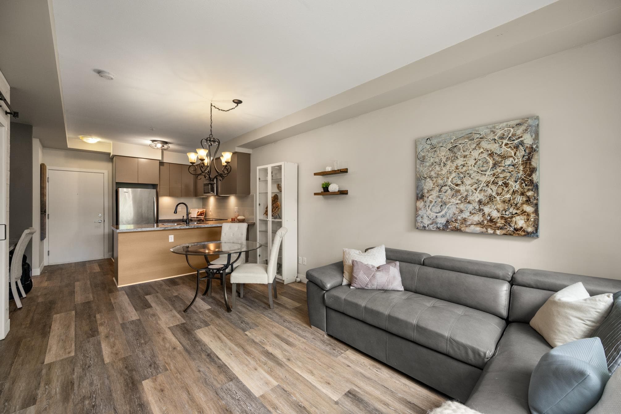 104 - 6440 194 Street, Surrey, V4N 6J7 — photo 4