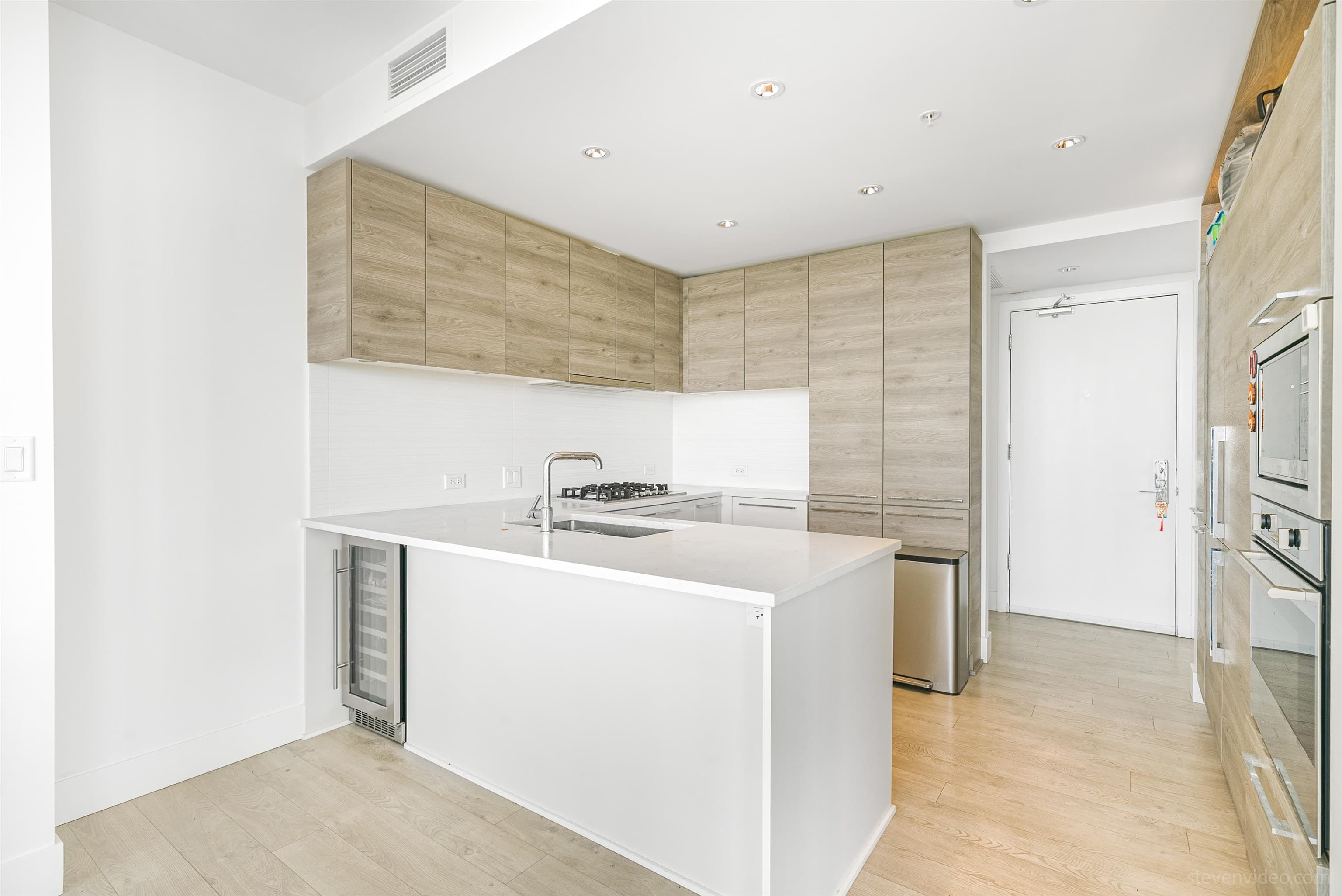 2807 - 7358 Edmonds Street, Burnaby, V3N 0H1 — photo 4