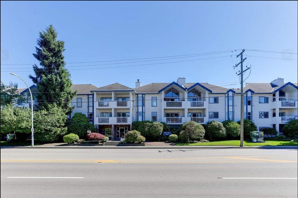 111 - 13918 72 Avenue, Surrey, V3W 0T4 — photo 1
