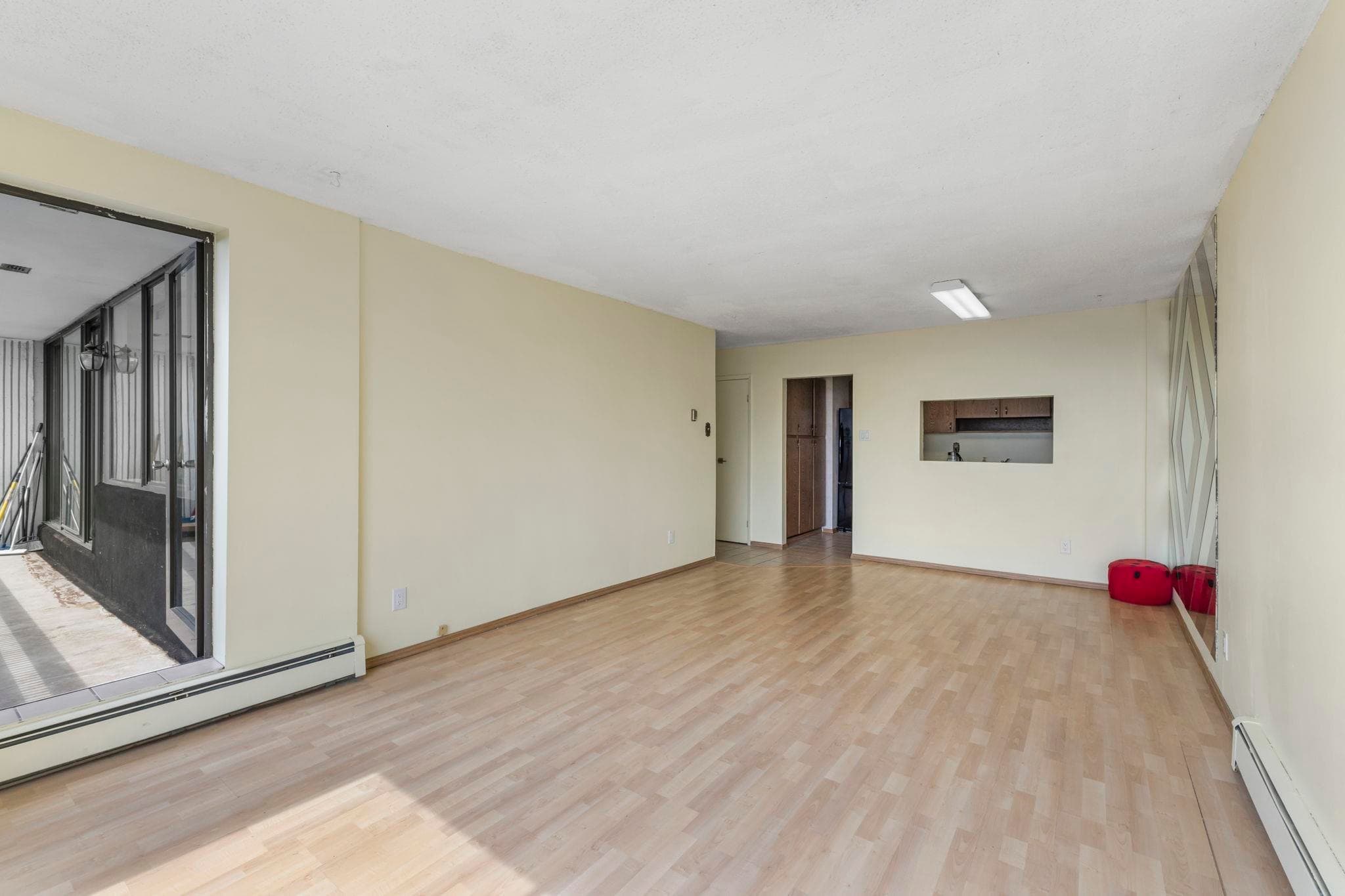 1702 - 9280 Salish Court, Burnaby, V3J 7J8 — photo 3