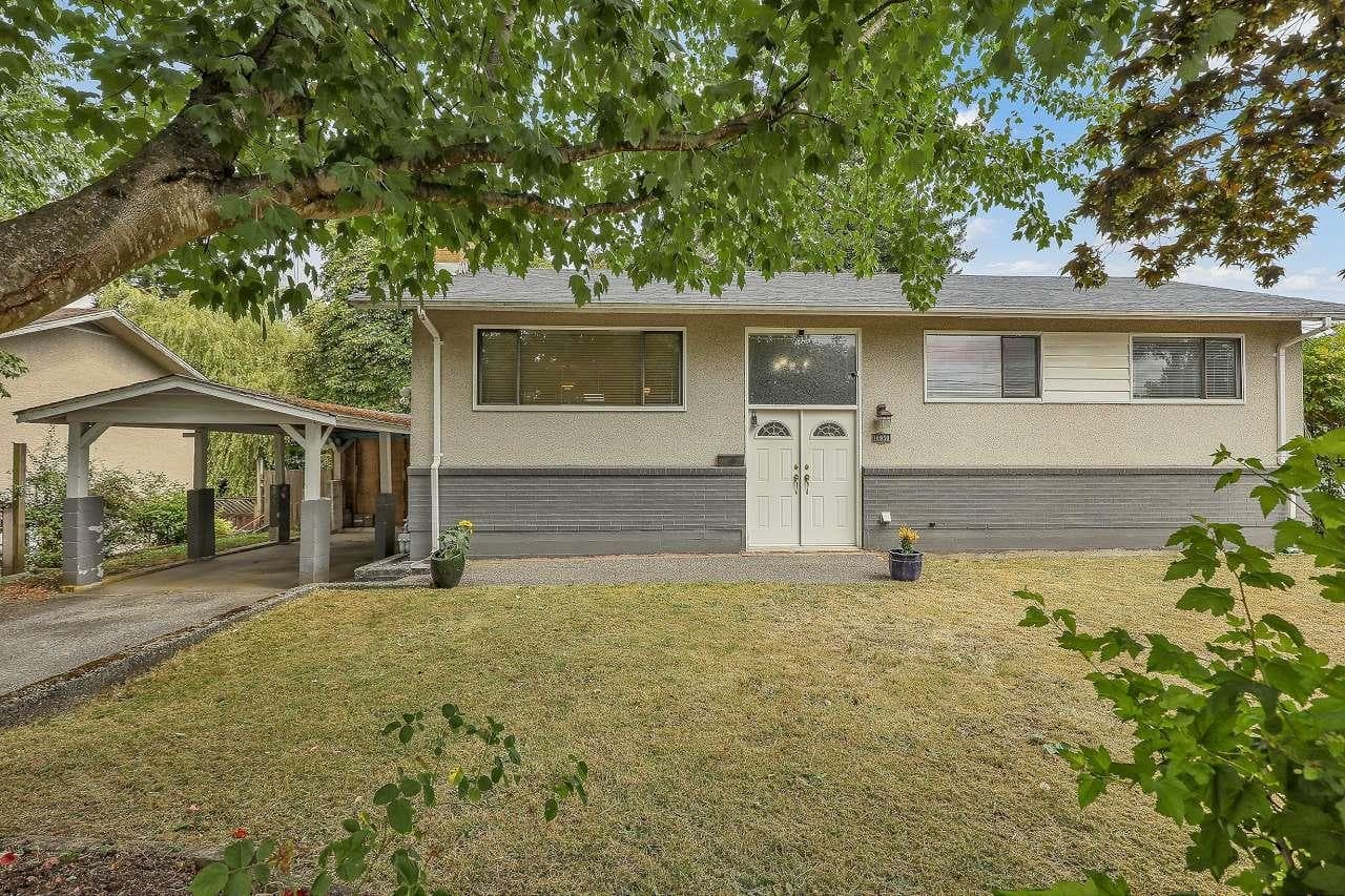 10950 Oriole Drive, Surrey, V3R 5A6 — photo 2