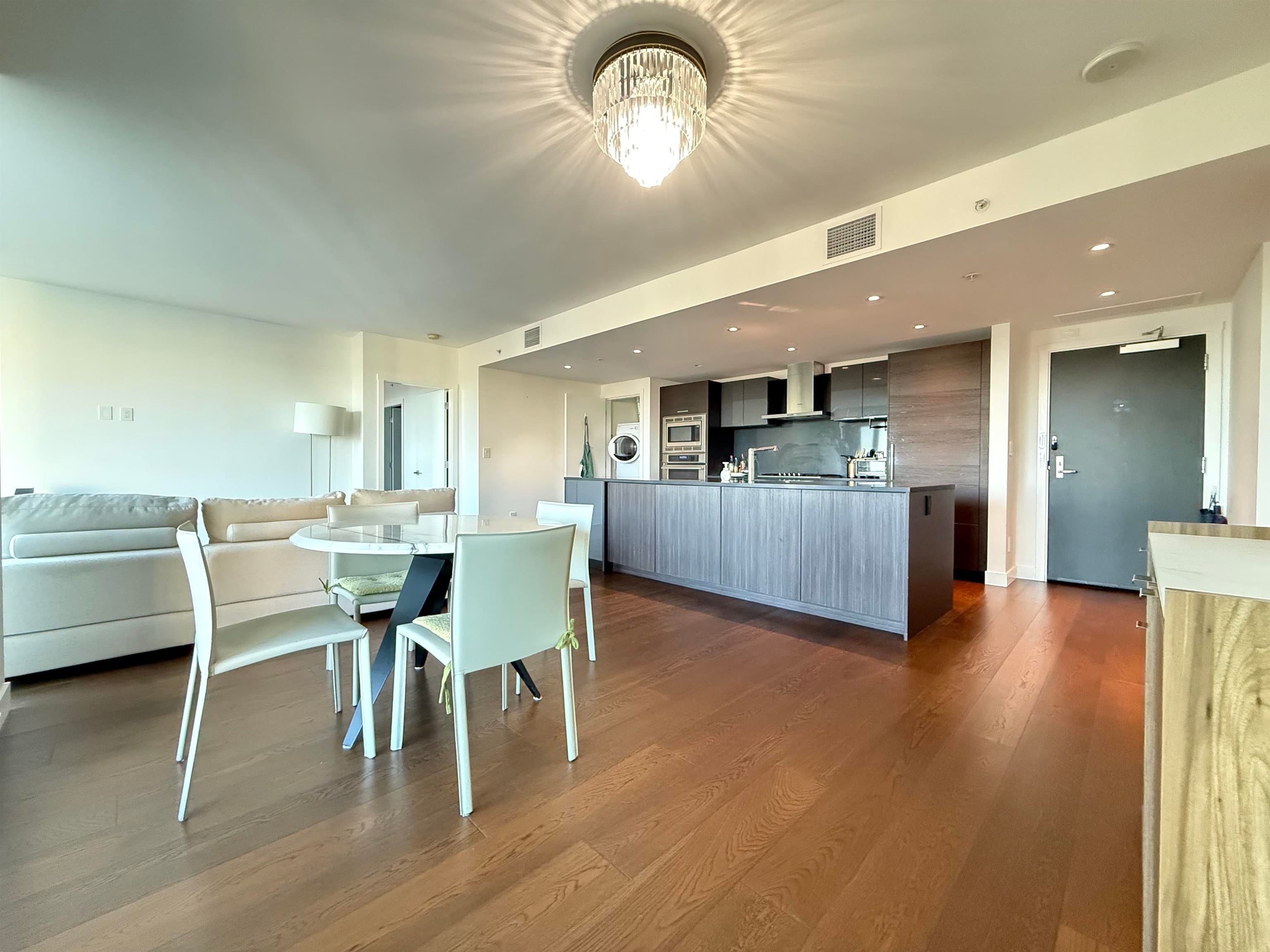 904 - 7228 Adera Street, Vancouver, V6P 0H8 — photo 2