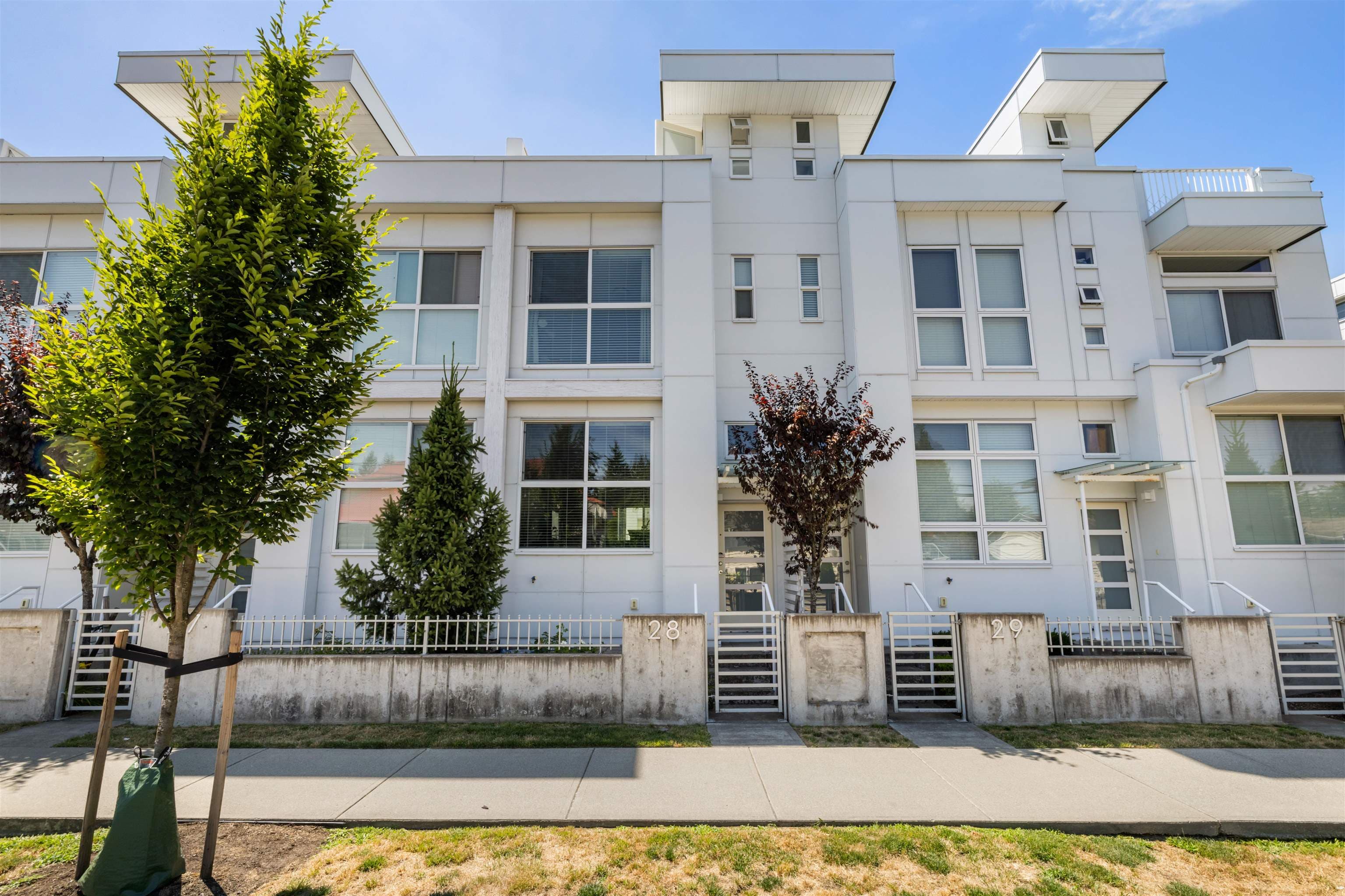 28 - 2505 Ware Street, Abbotsford, V2S 0K3 — photo 1