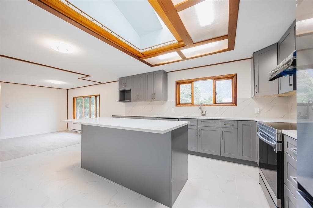 38531 Old Yale Road, Abbotsford, V3G 1X4 — photo 3