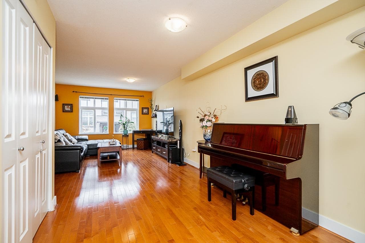 185 - 16177 83 Avenue, Surrey, V4N 5T3 — photo 3