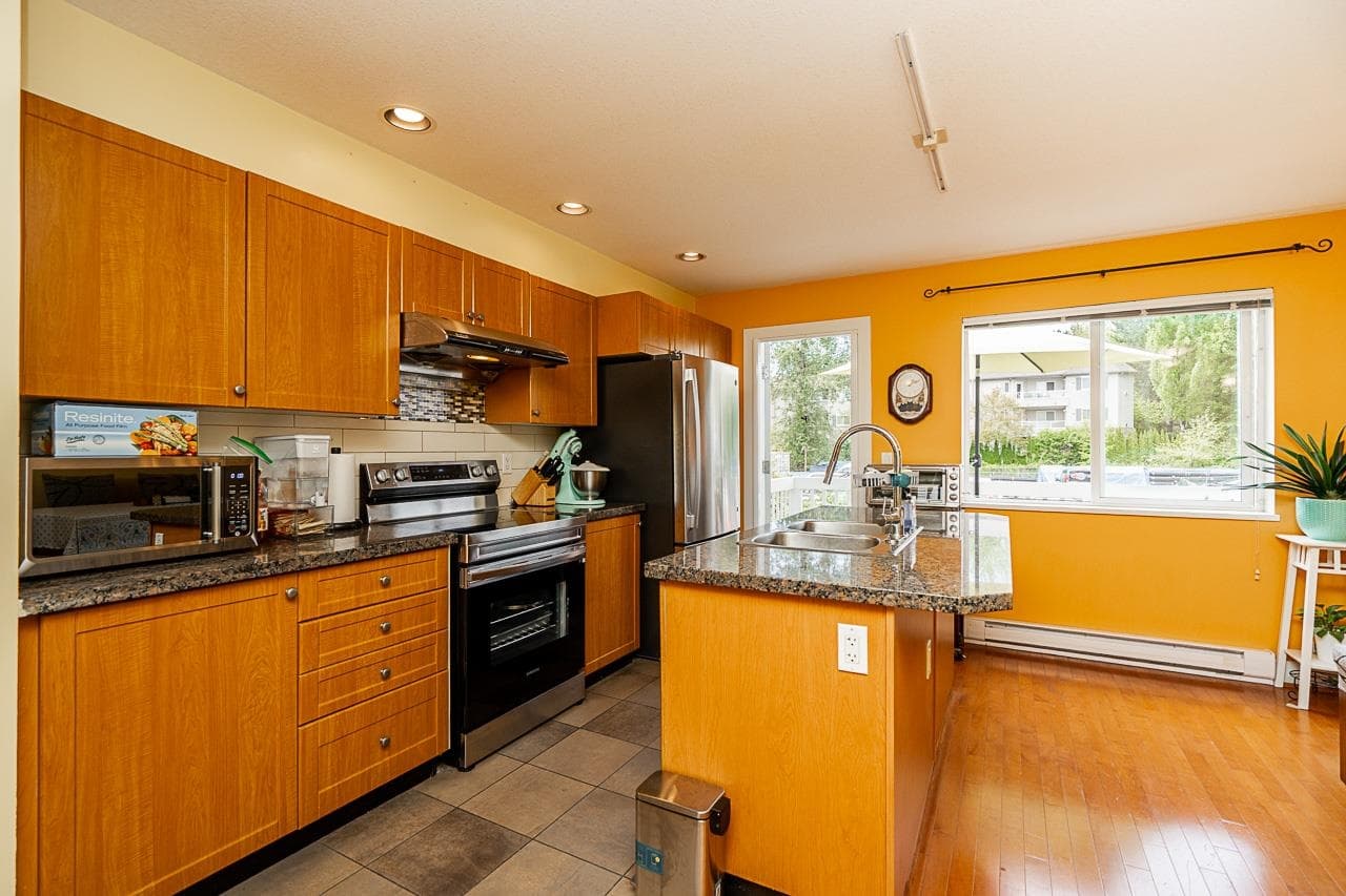 185 - 16177 83 Avenue, Surrey, V4N 5T3 — photo 5