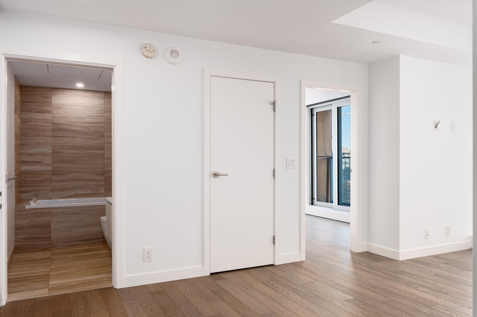 2509 - 1480 Howe Street, Vancouver, V6Z 0G5 — photo 4