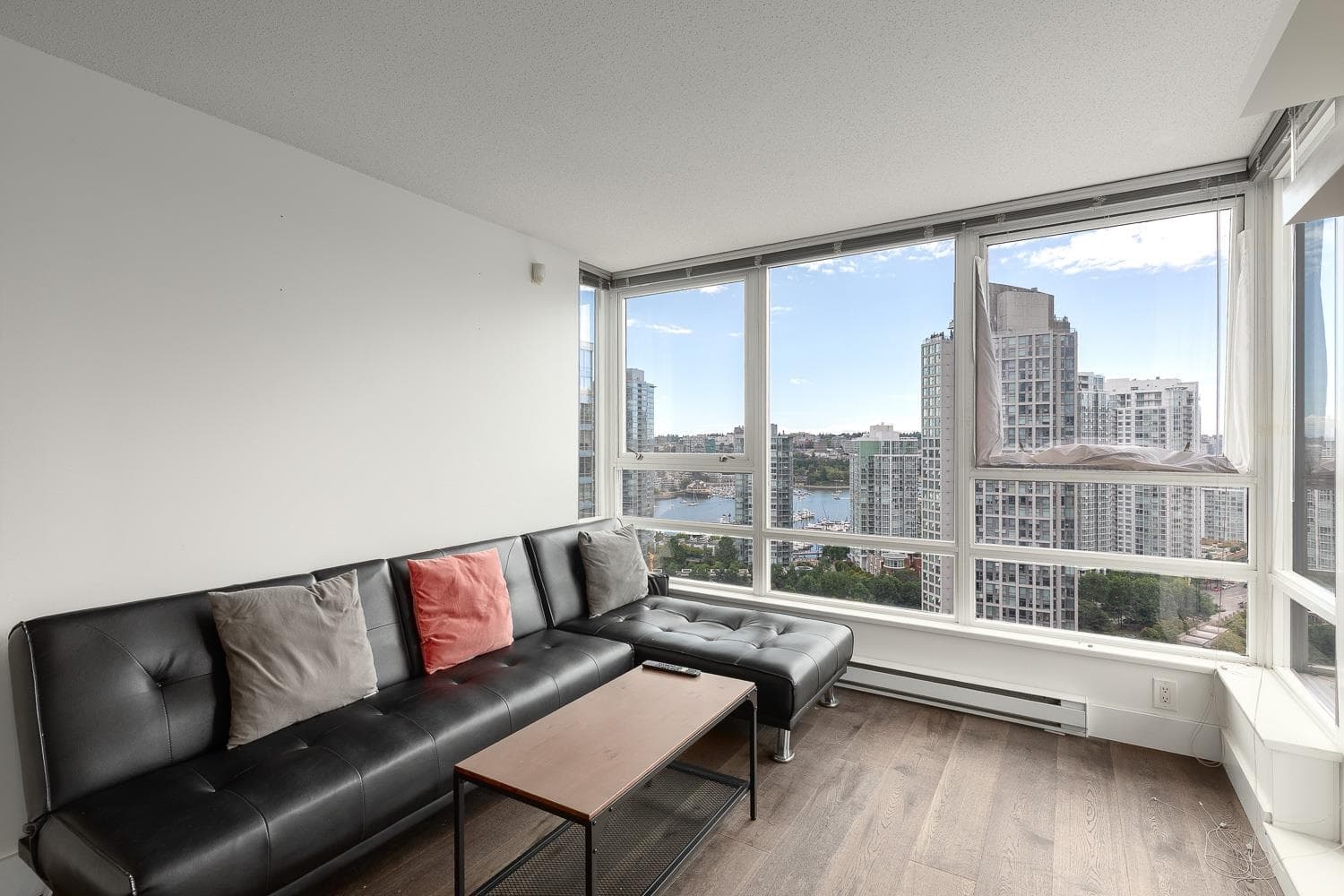 2710 - 928 Beatty Street, Vancouver, V6Z 3G6 — photo 5