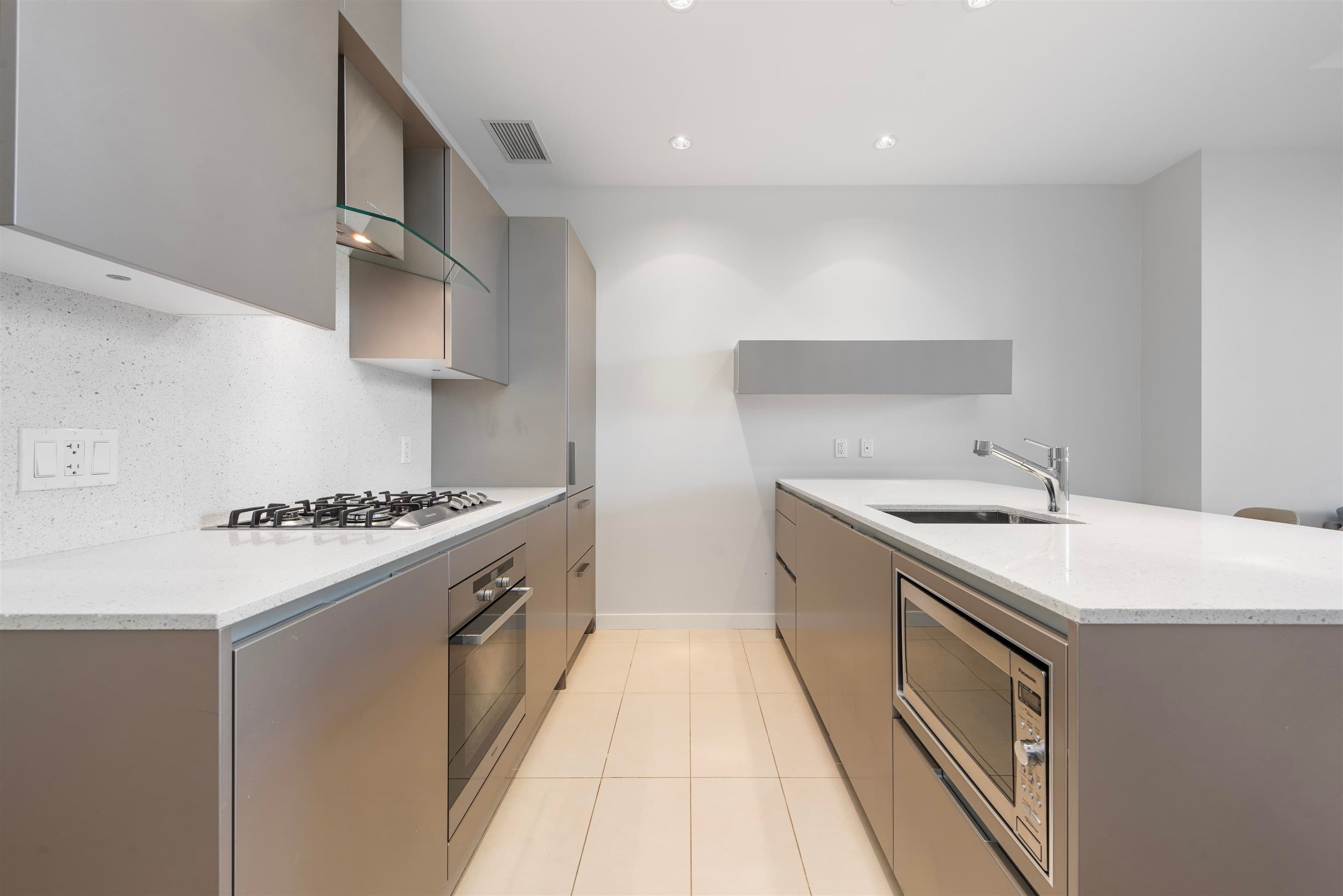 203 - 5111 Brighouse Way, Richmond, V7C 0A6 — photo 5