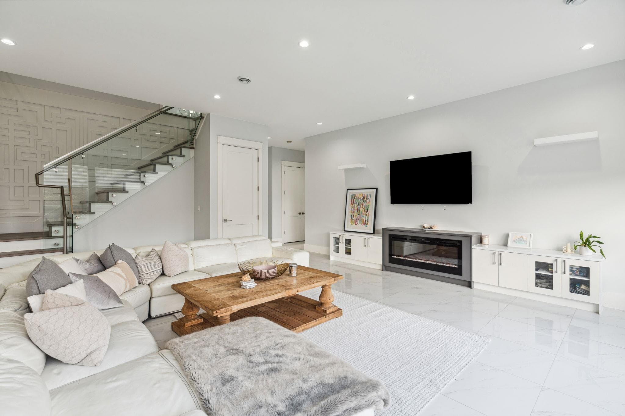 338 Mundy Street, Coquitlam, V3K 5M4 — photo 3