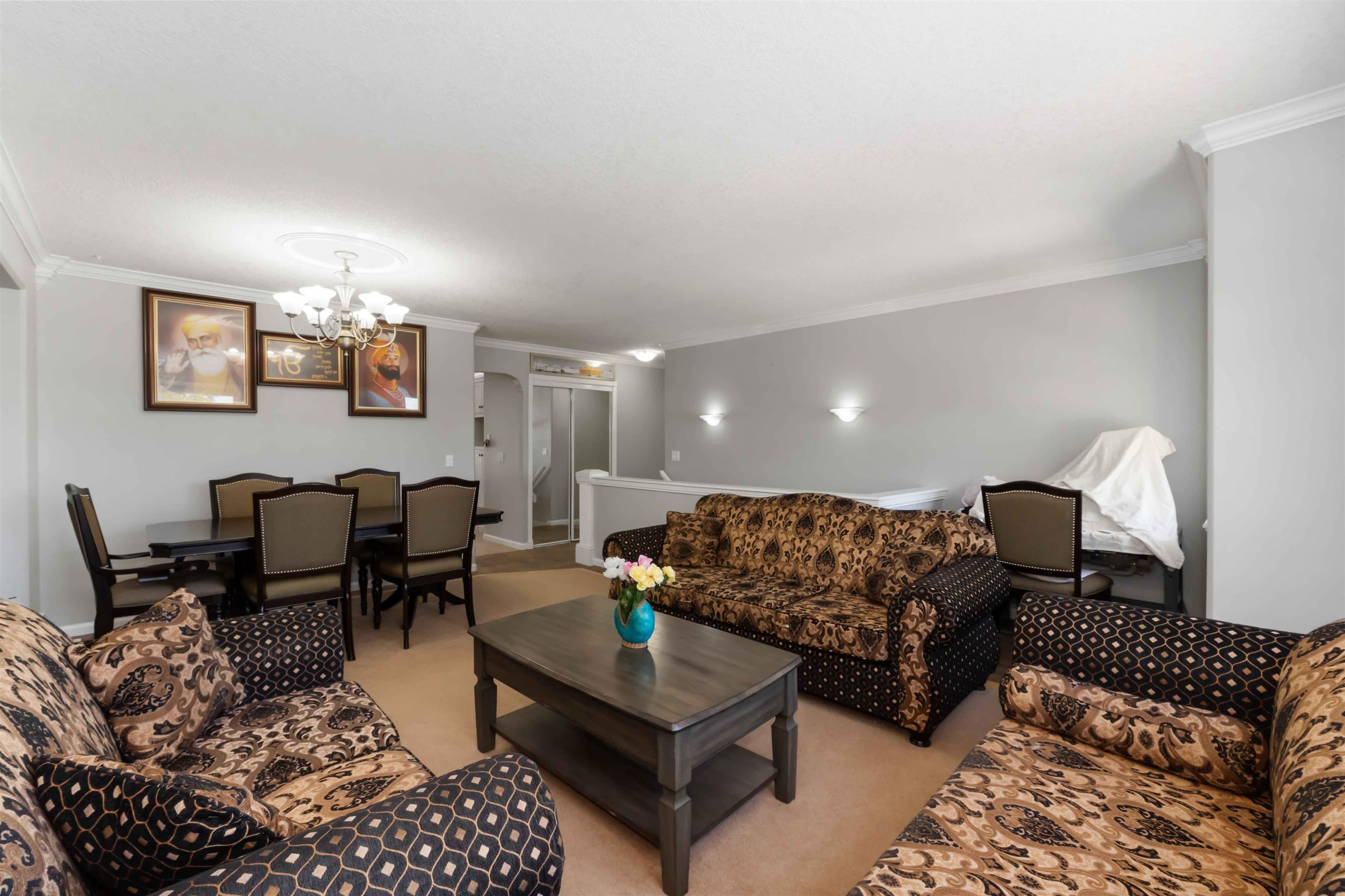 30626 Crestview Avenue, Abbotsford, V2T 6T5 — photo 3